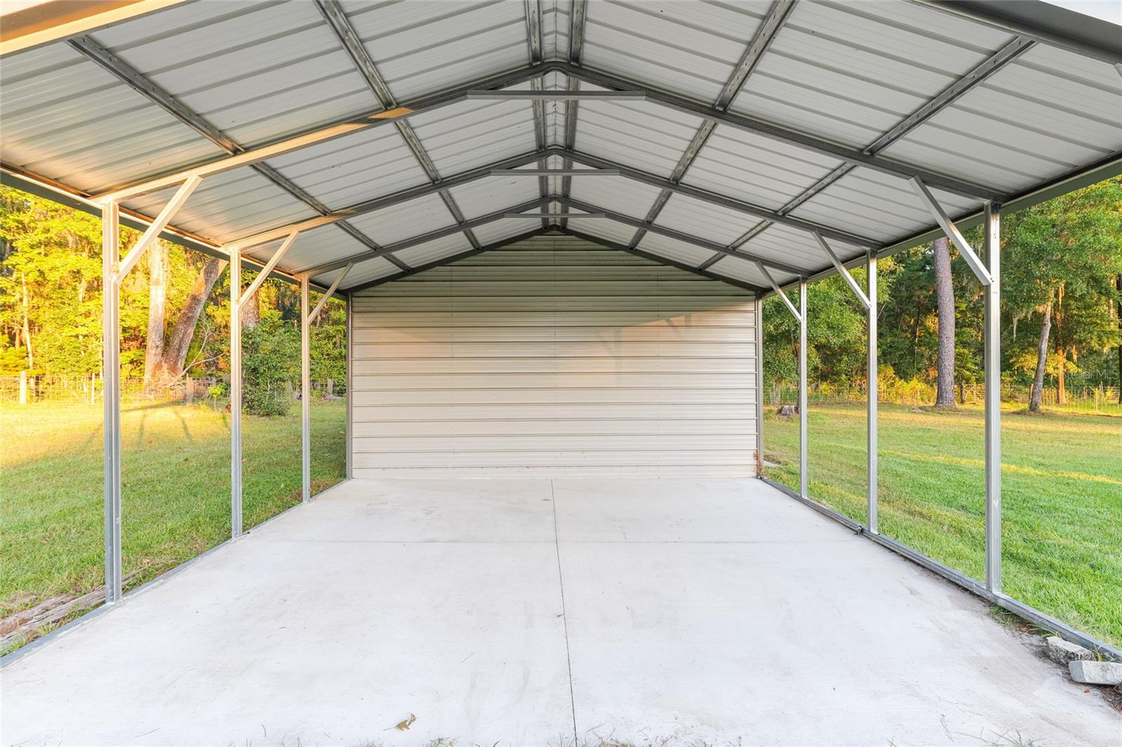 Image 36 of 57 For 12719 88th Place