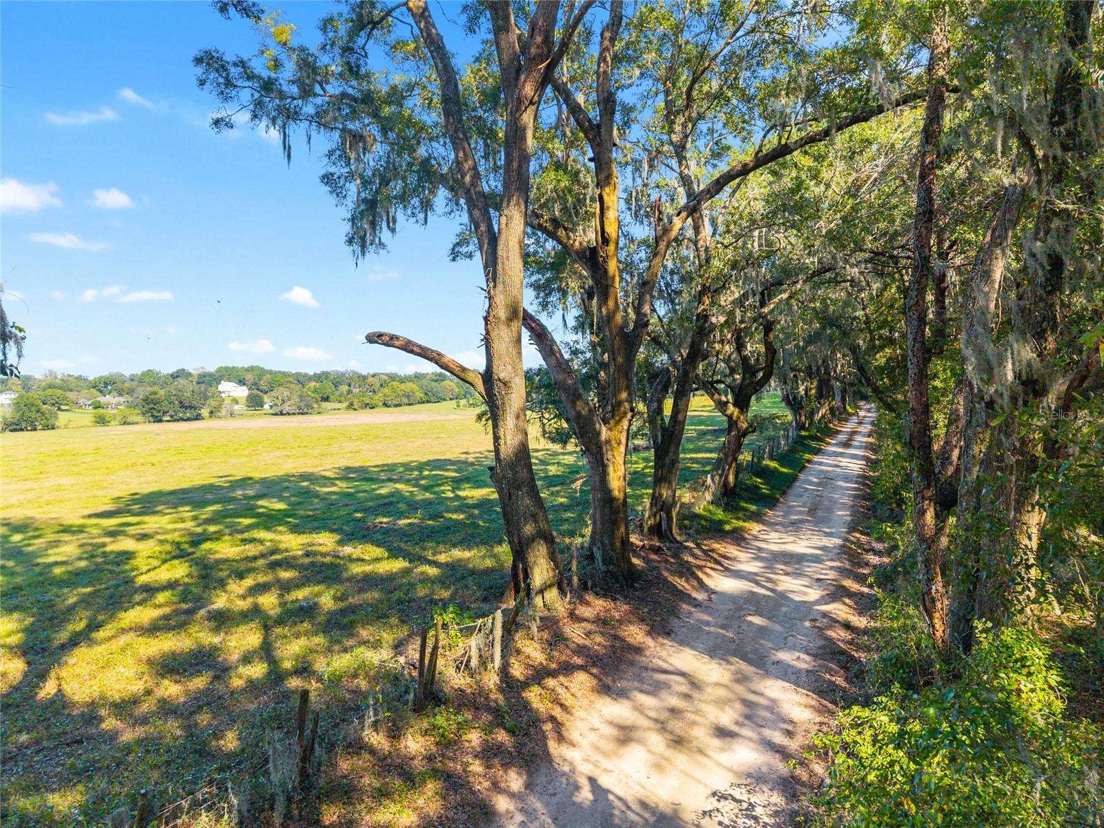 Image 42 of 57 For 12719 88th Place