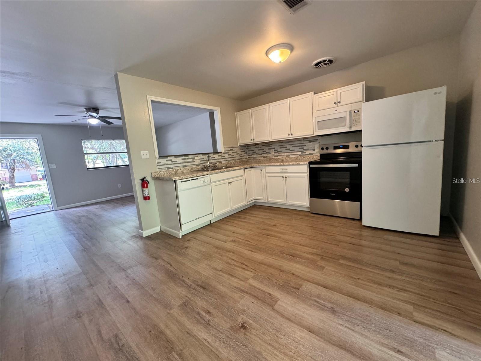 Image 7 of 28 For 3004 18th Drive