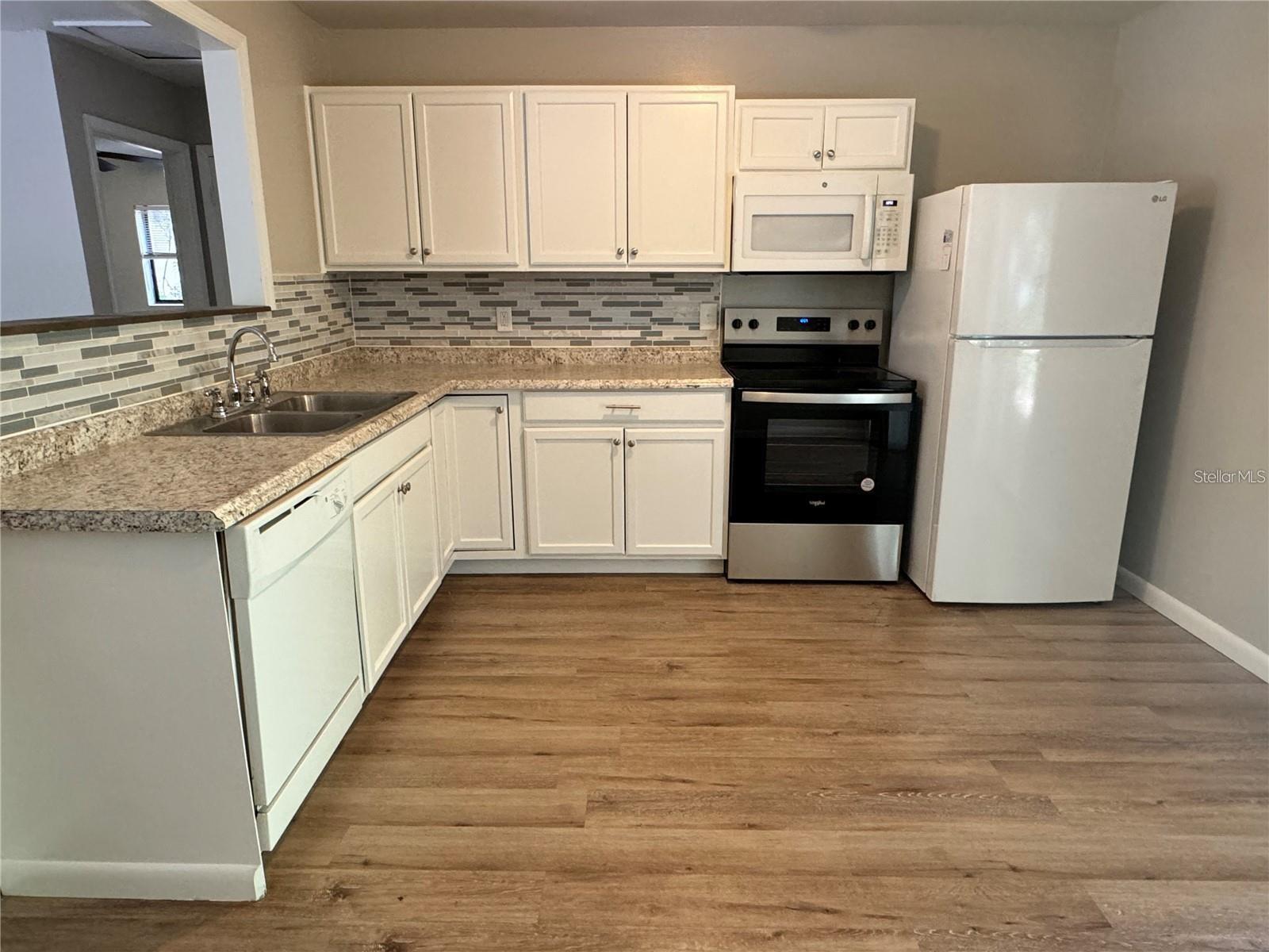 Image 9 of 28 For 3004 18th Drive