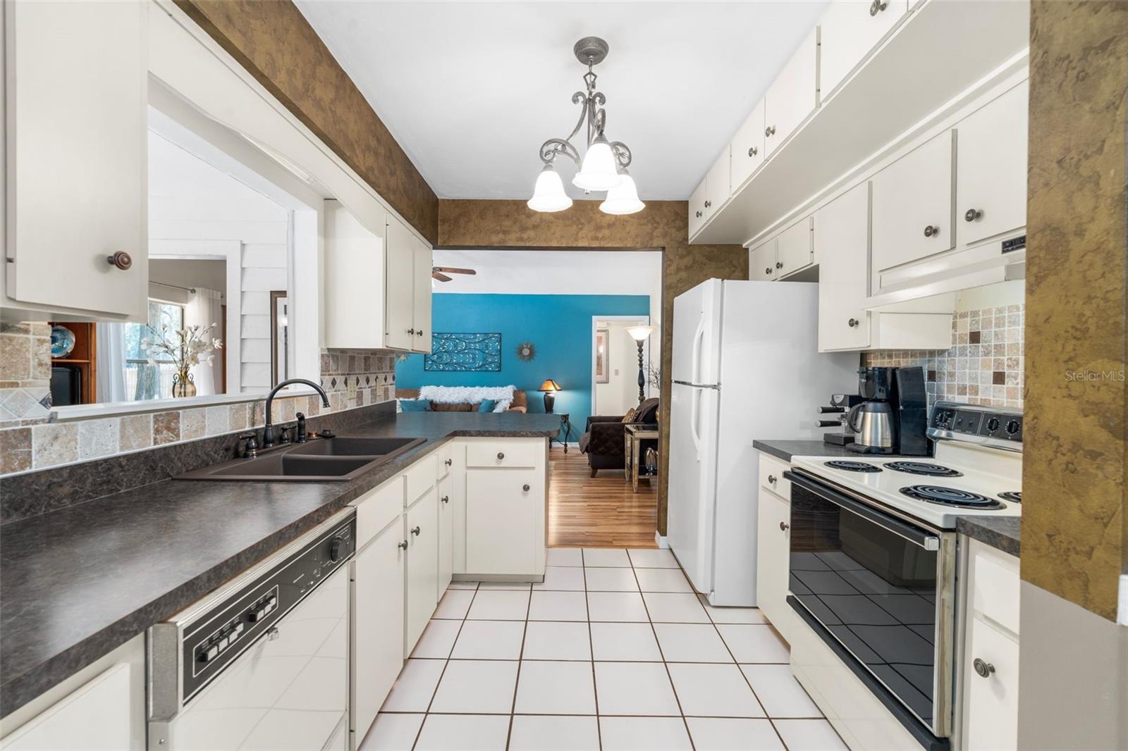 Image 13 of 28 For 3909 39th Way