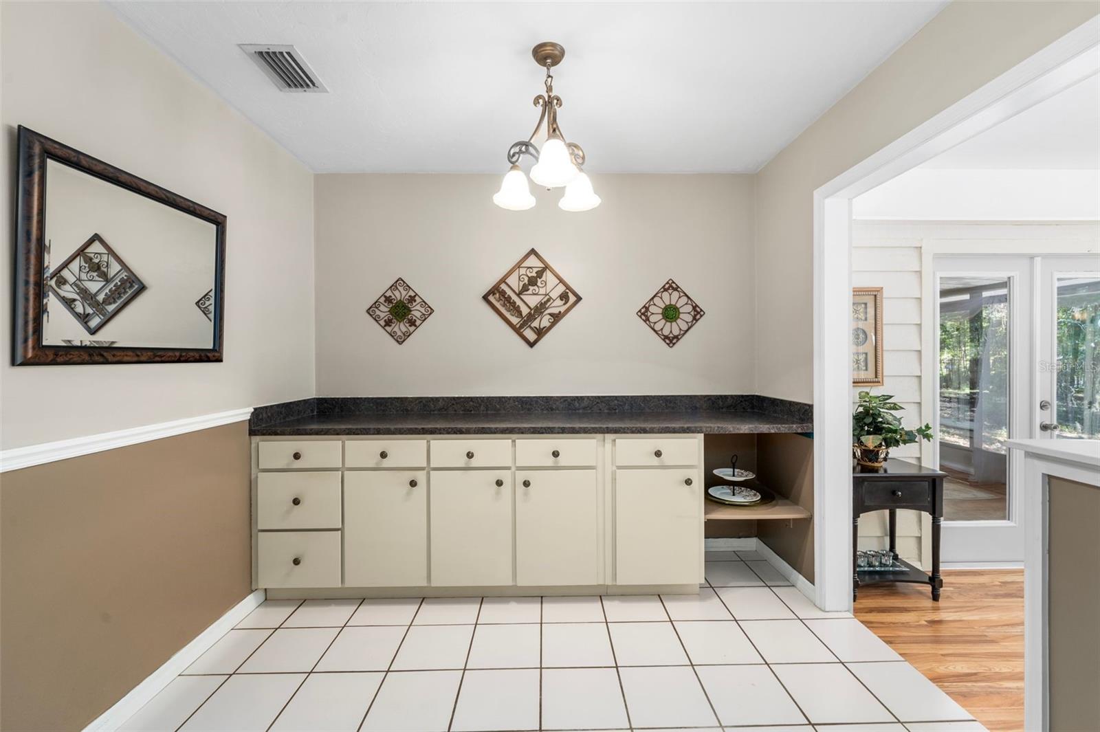 Image 15 of 28 For 3909 39th Way