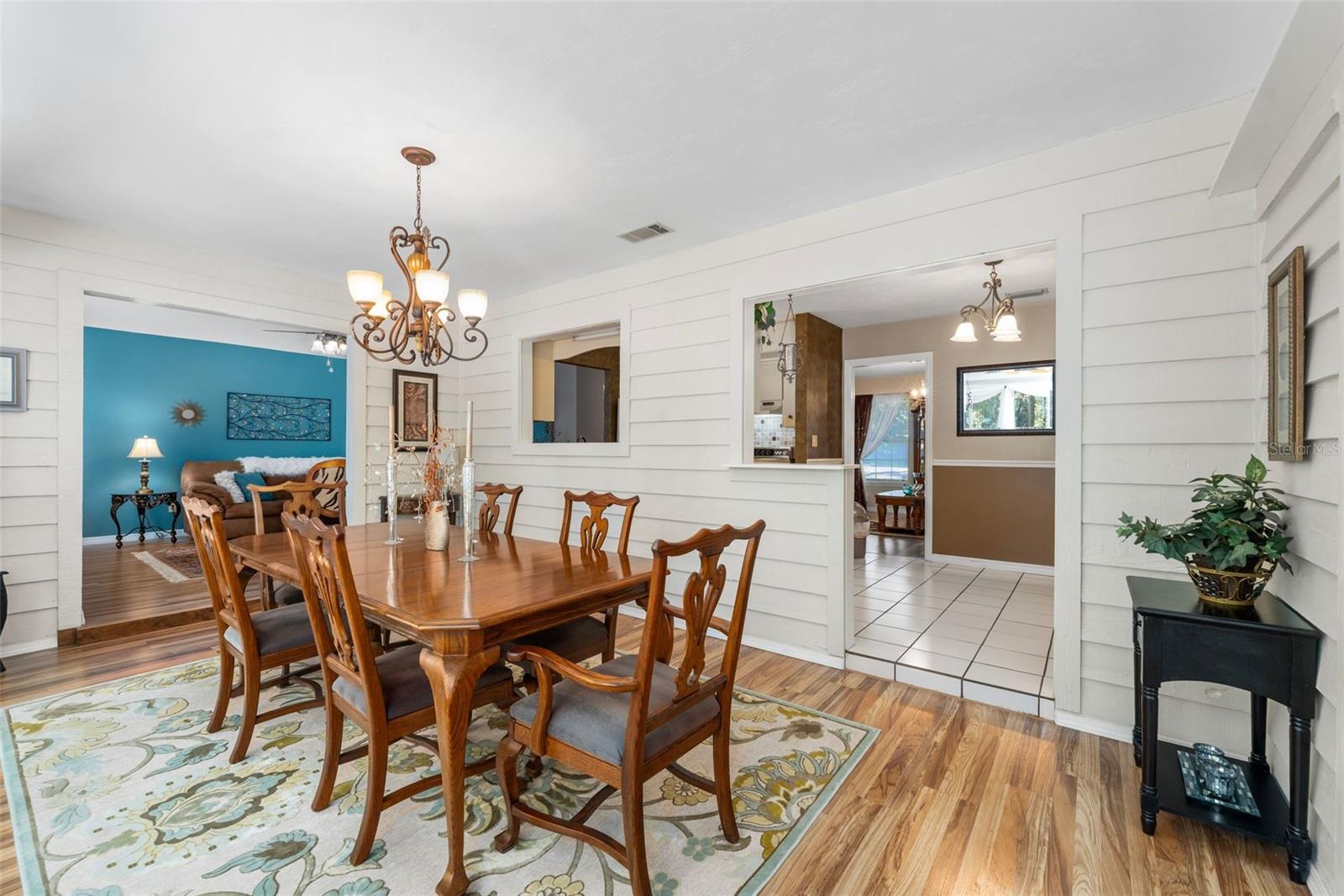 Image 9 of 28 For 3909 39th Way
