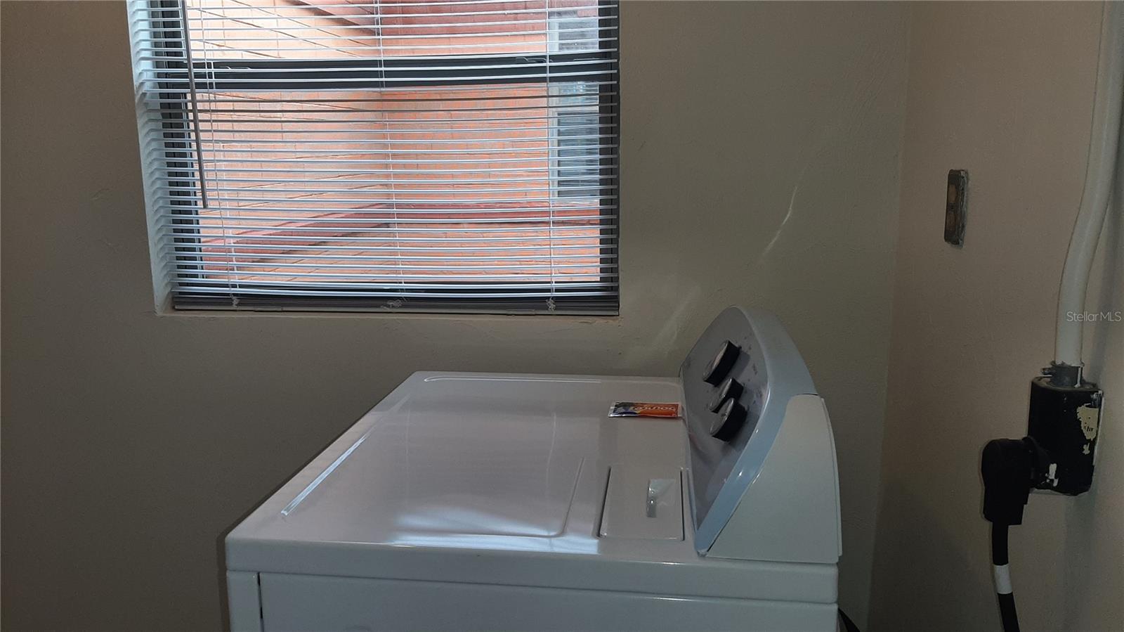 Image 17 of 21 For 3801 6th Street