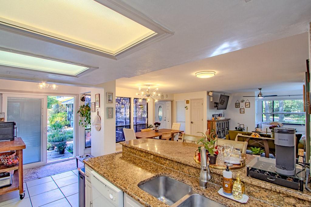 Image 9 of 24 For 8523 3rd Place