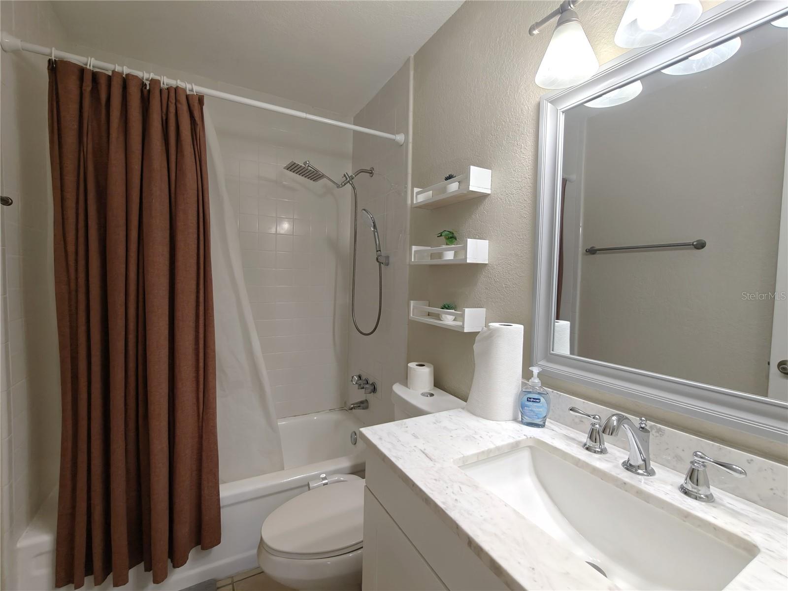 Image 19 of 43 For 1810 23rd Boulevard 165