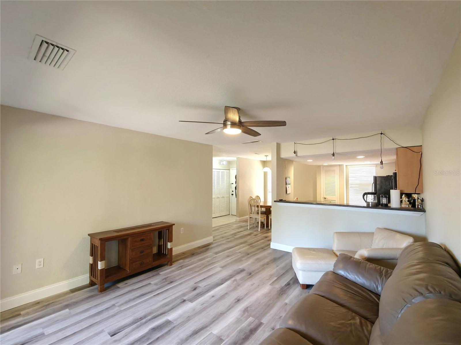 Image 4 of 43 For 1810 23rd Boulevard 165