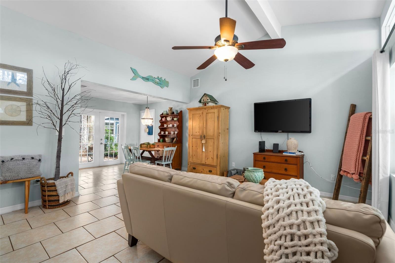 Image 4 of 31 For 4347 30th Terrace