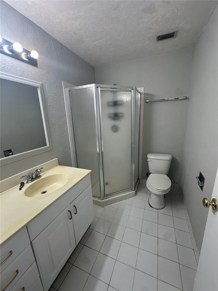 Image 22 of 38 For 2959 39th Avenue 0