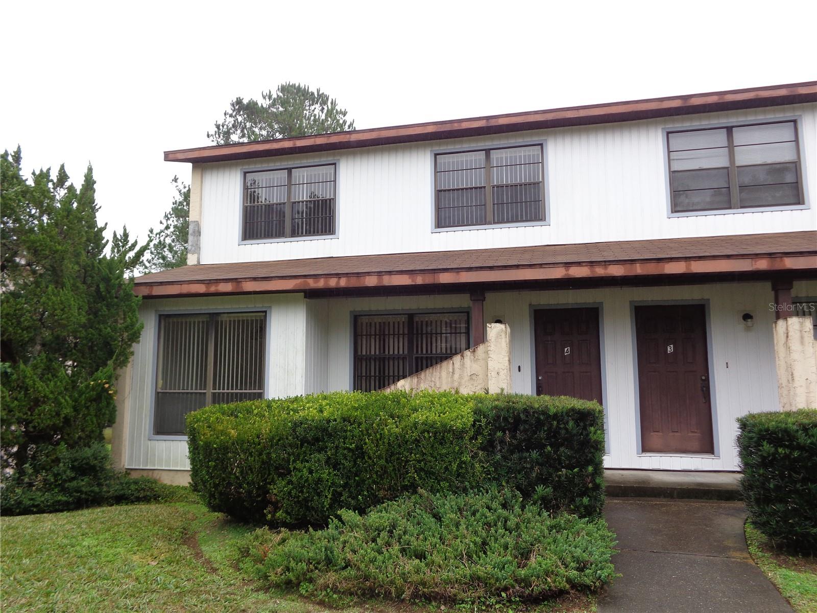 Listing Details for 2705 104 Court 4, GAINESVILLE, FL 32606