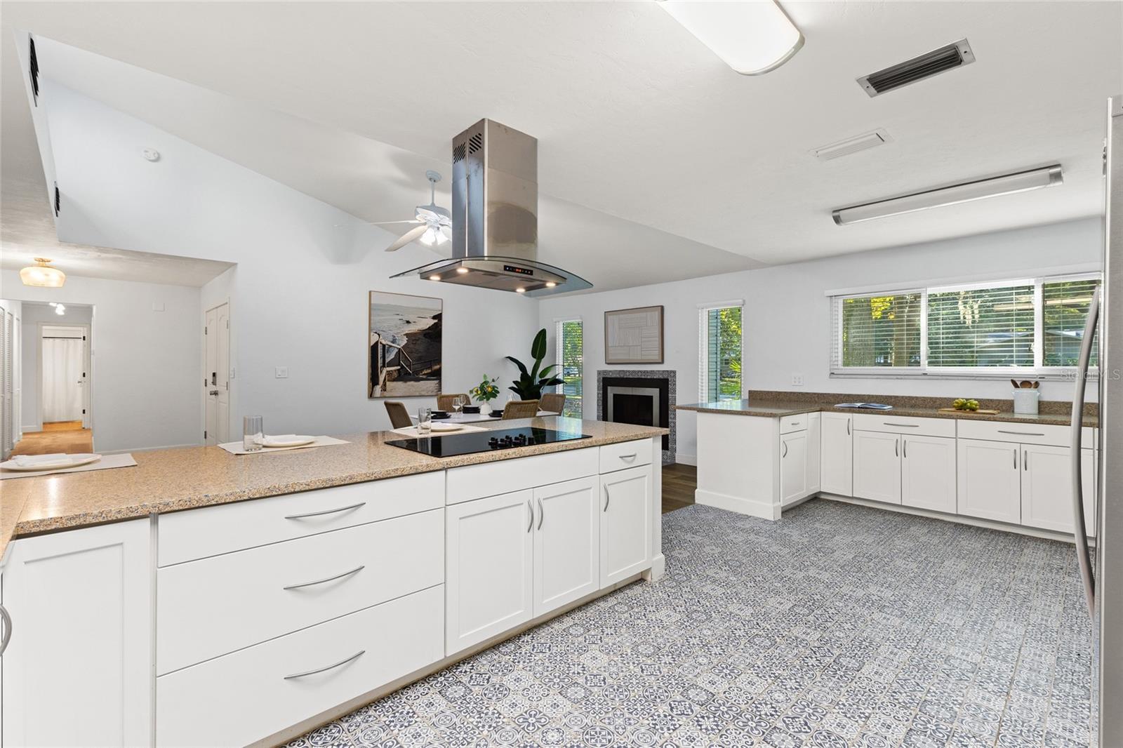 Image 10 of 33 For 6009 53rd Terrace