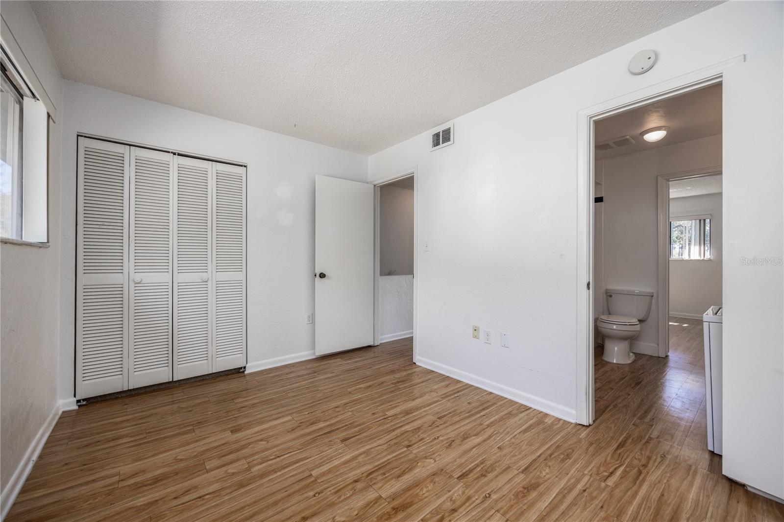 Image 18 of 26 For 4413 41st Place