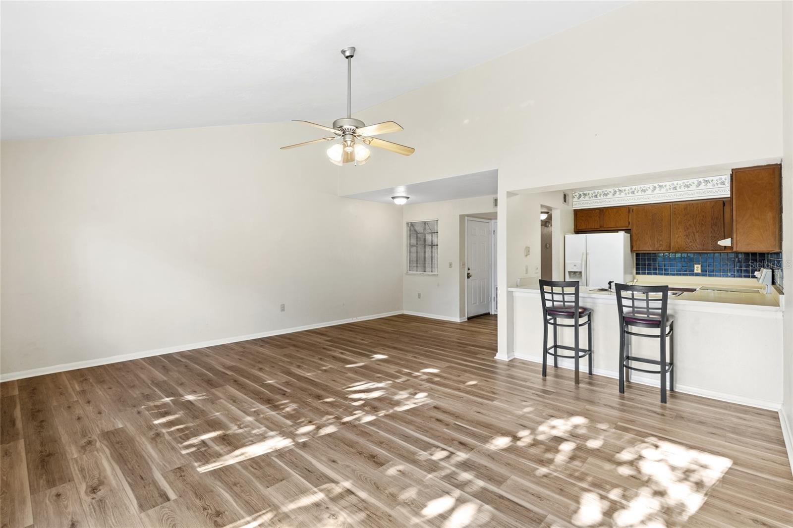 Image 6 of 17 For 4345 20th Lane