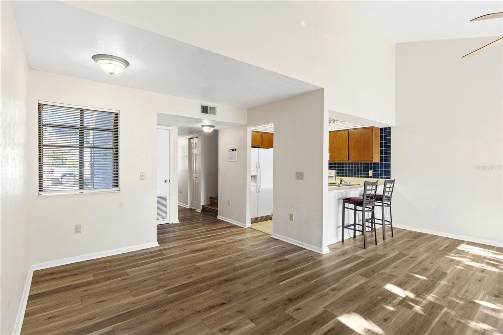 Image 7 of 17 For 4345 20th Lane