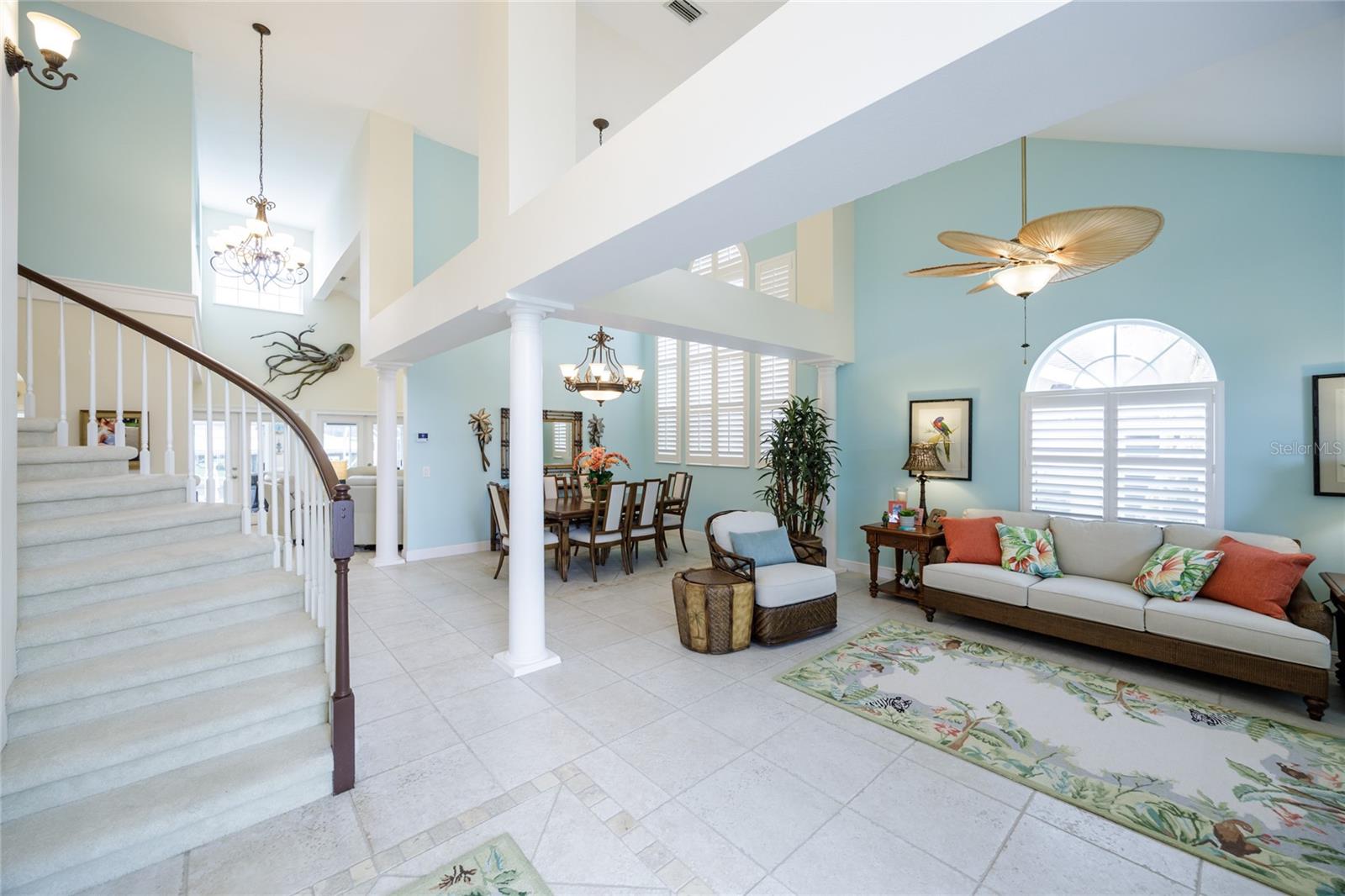 Image 13 of 68 For 14 Cedarwood Ct