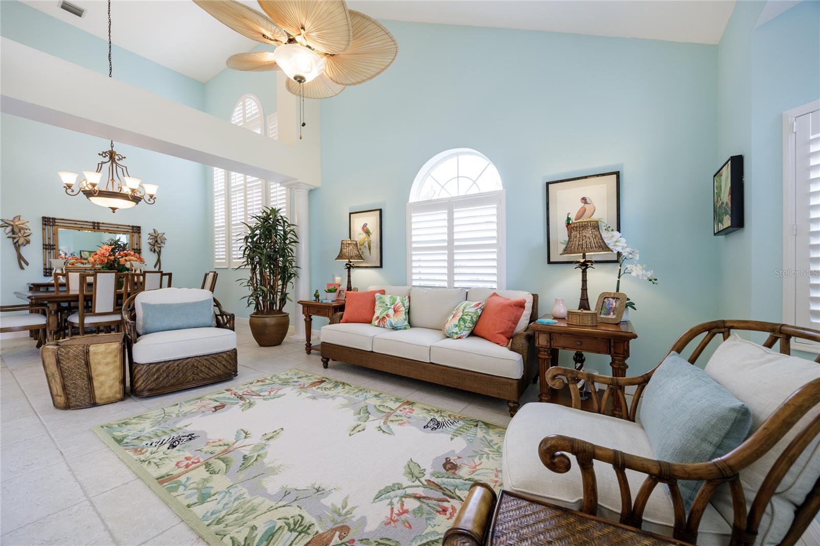 Image 14 of 68 For 14 Cedarwood Ct