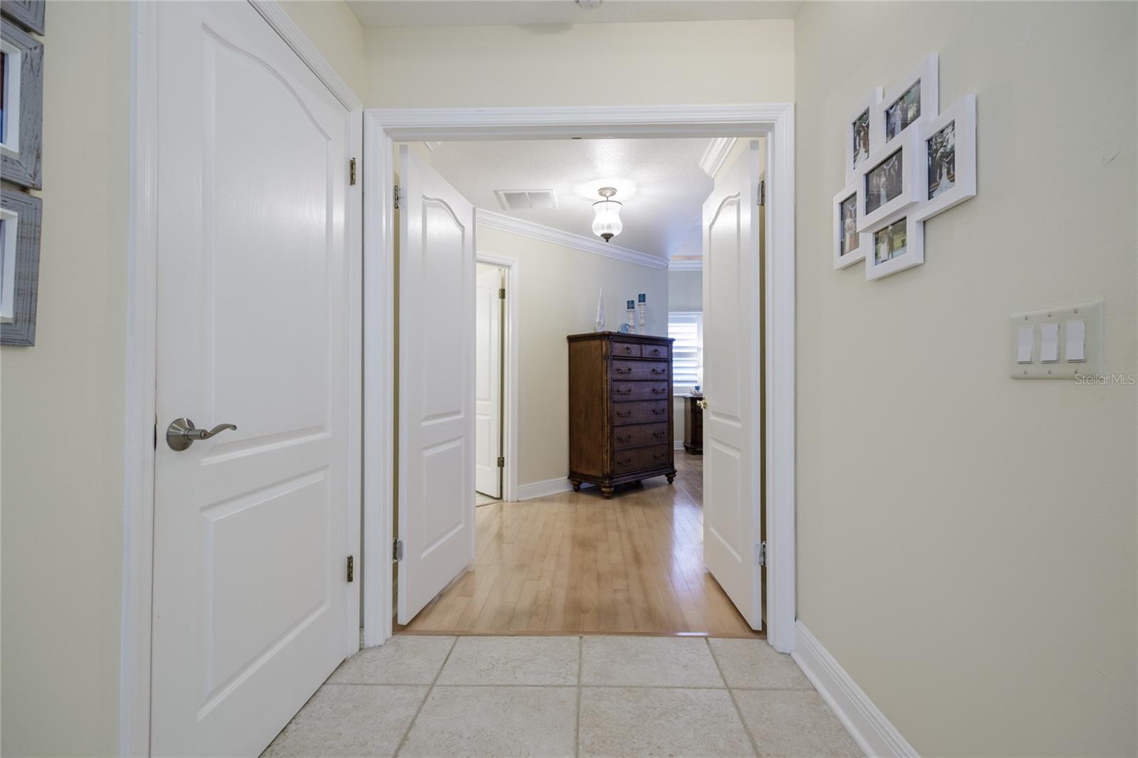 Image 23 of 68 For 14 Cedarwood Ct