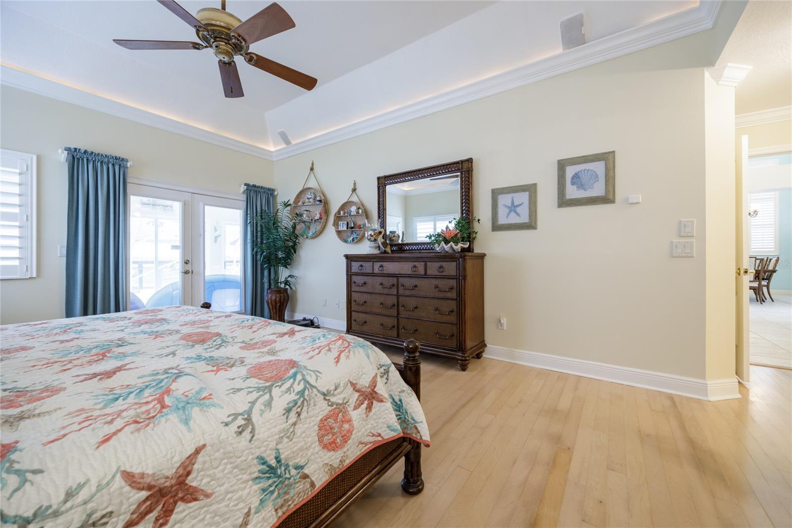 Image 25 of 68 For 14 Cedarwood Ct