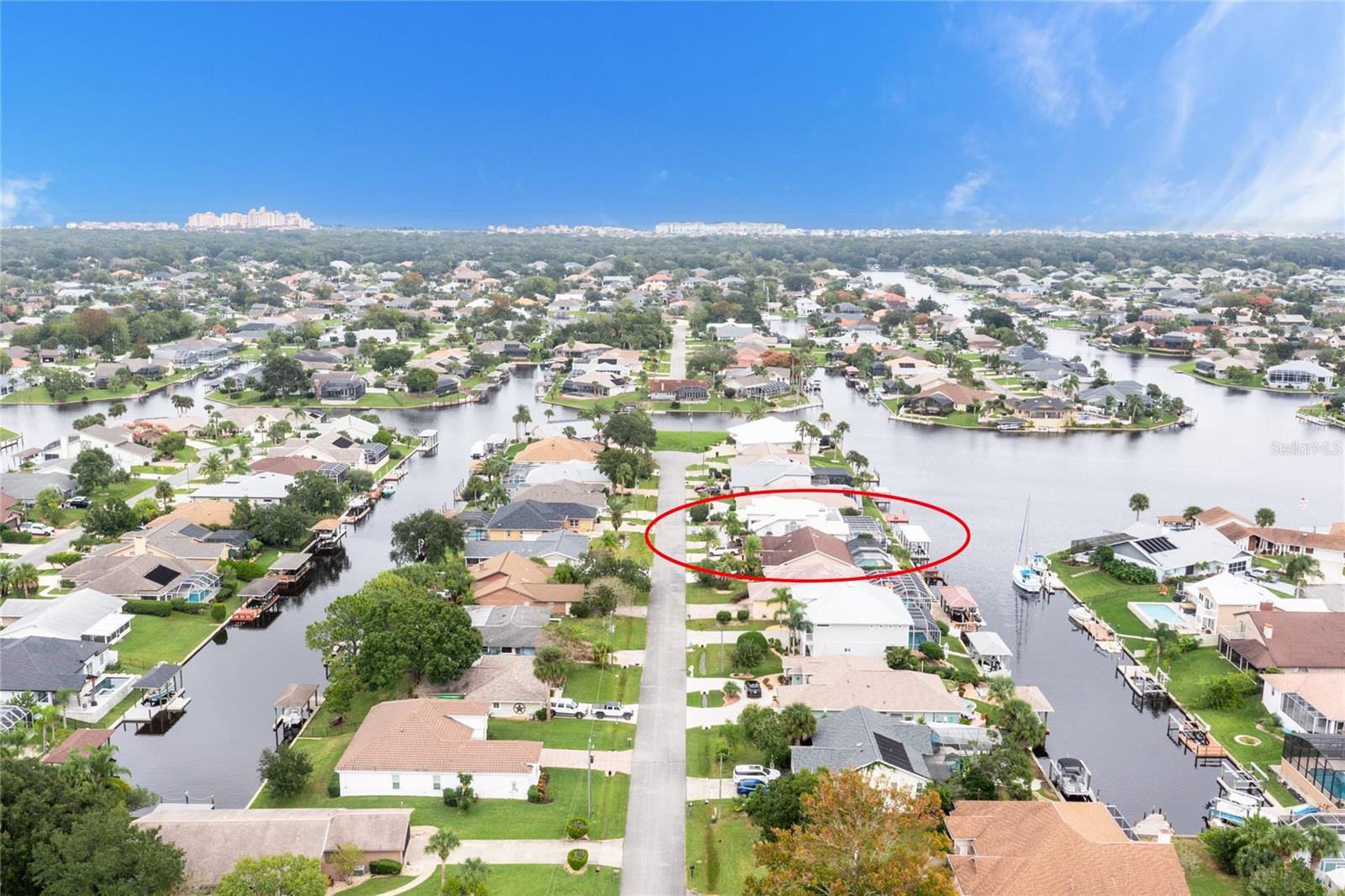 Image 3 of 68 For 14 Cedarwood Ct