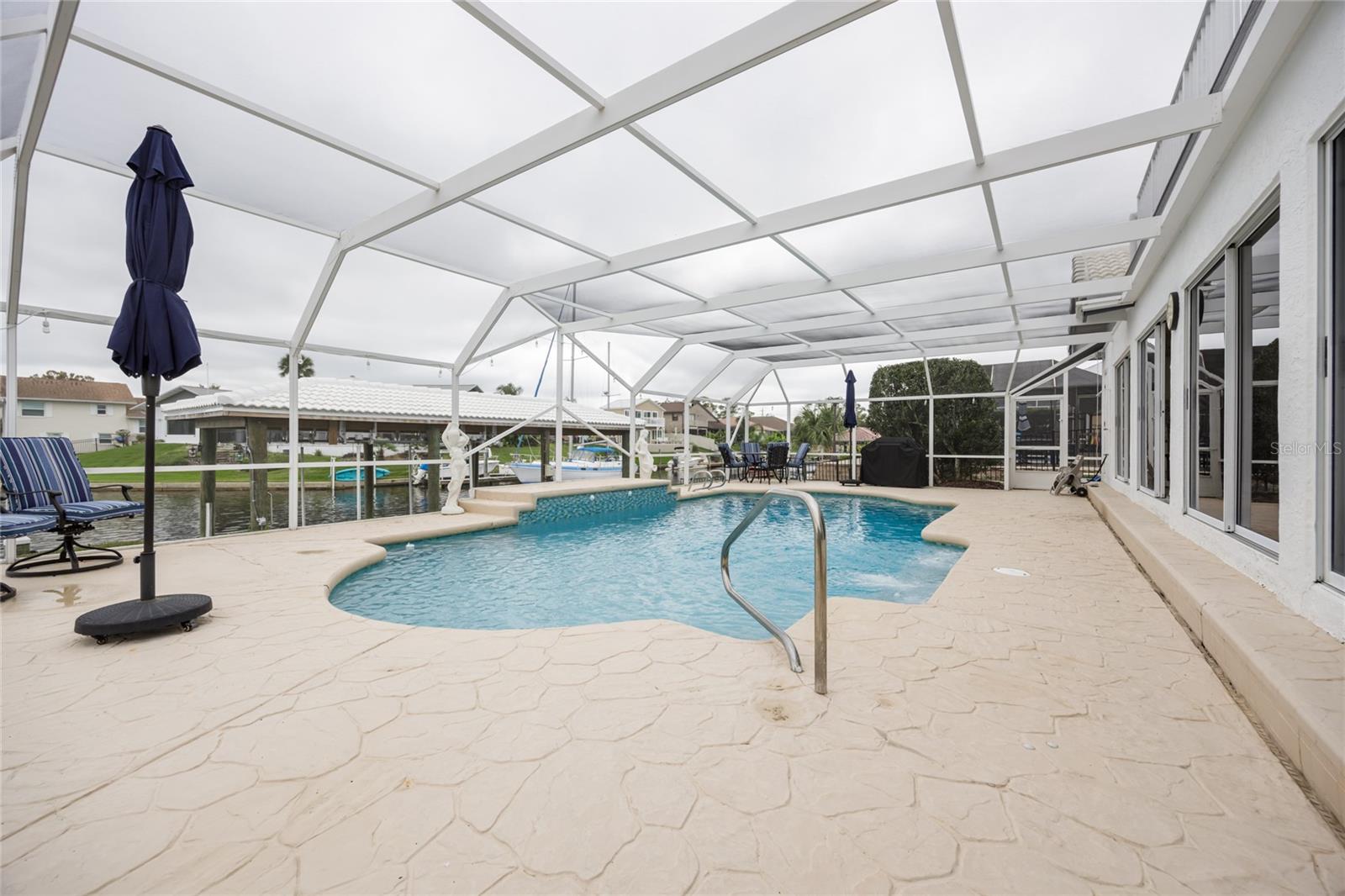 Image 60 of 68 For 14 Cedarwood Ct