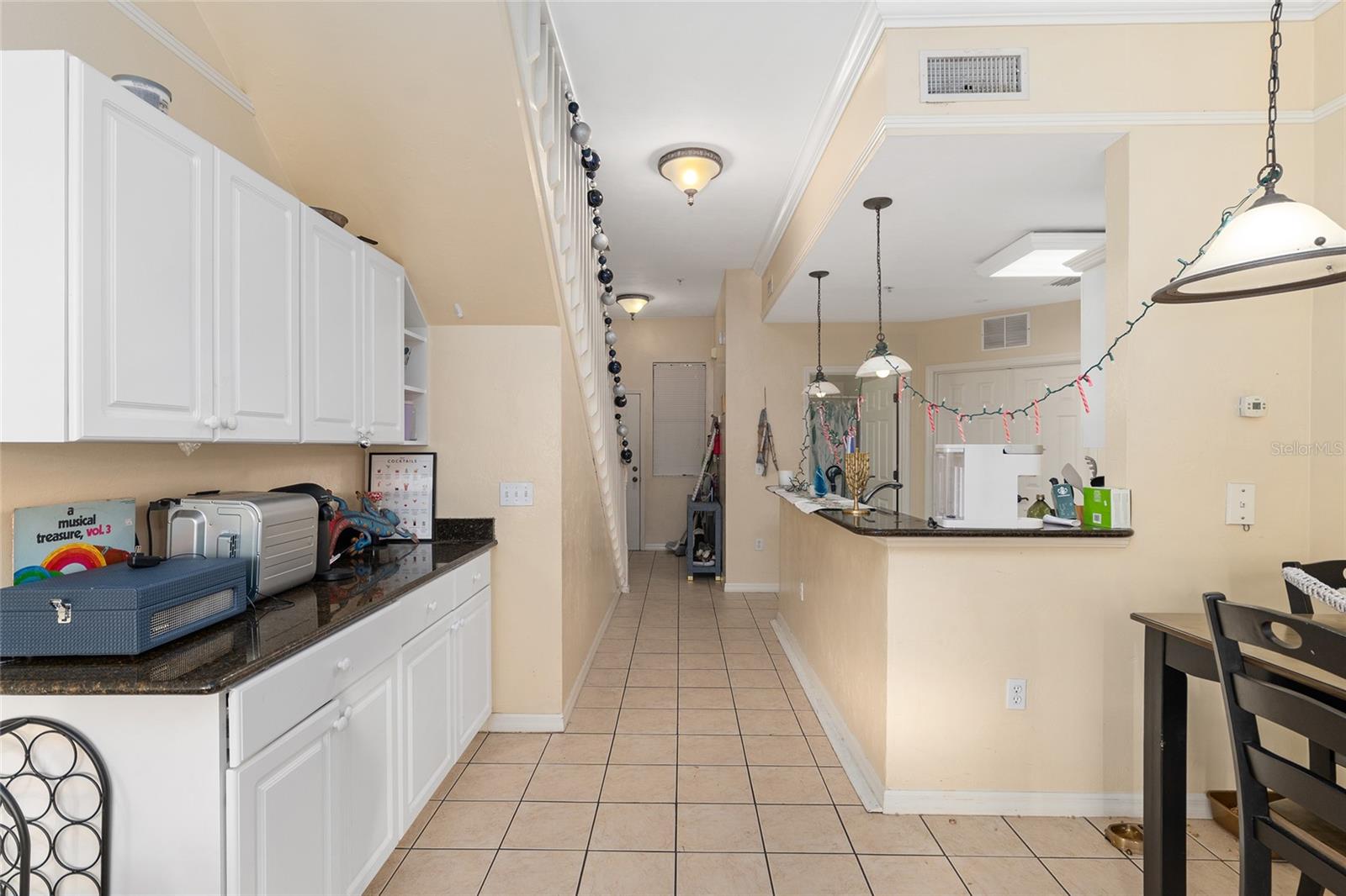 Image 10 of 38 For 1418 3rd Avenue 303