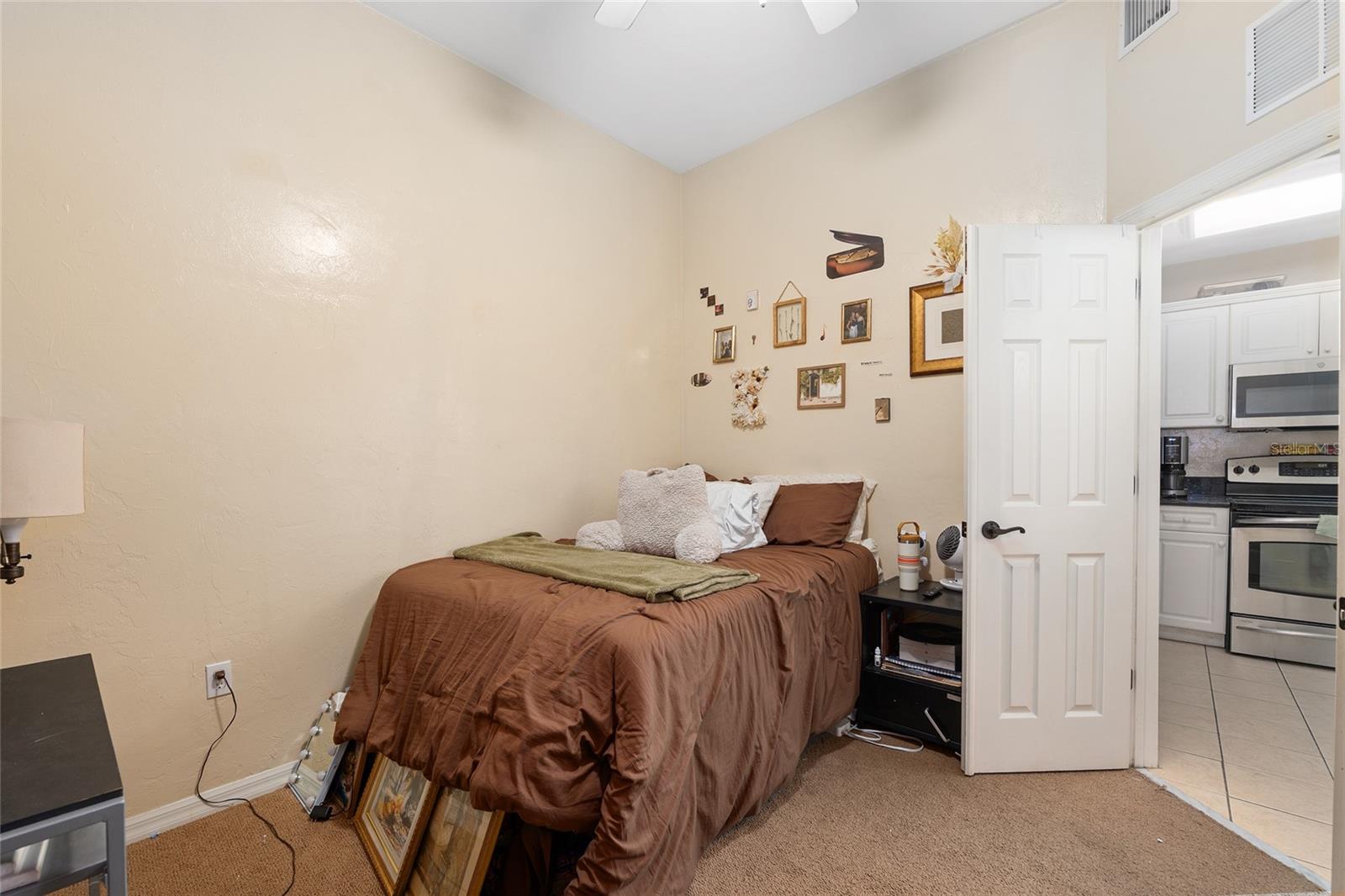 Image 22 of 38 For 1418 3rd Avenue 303