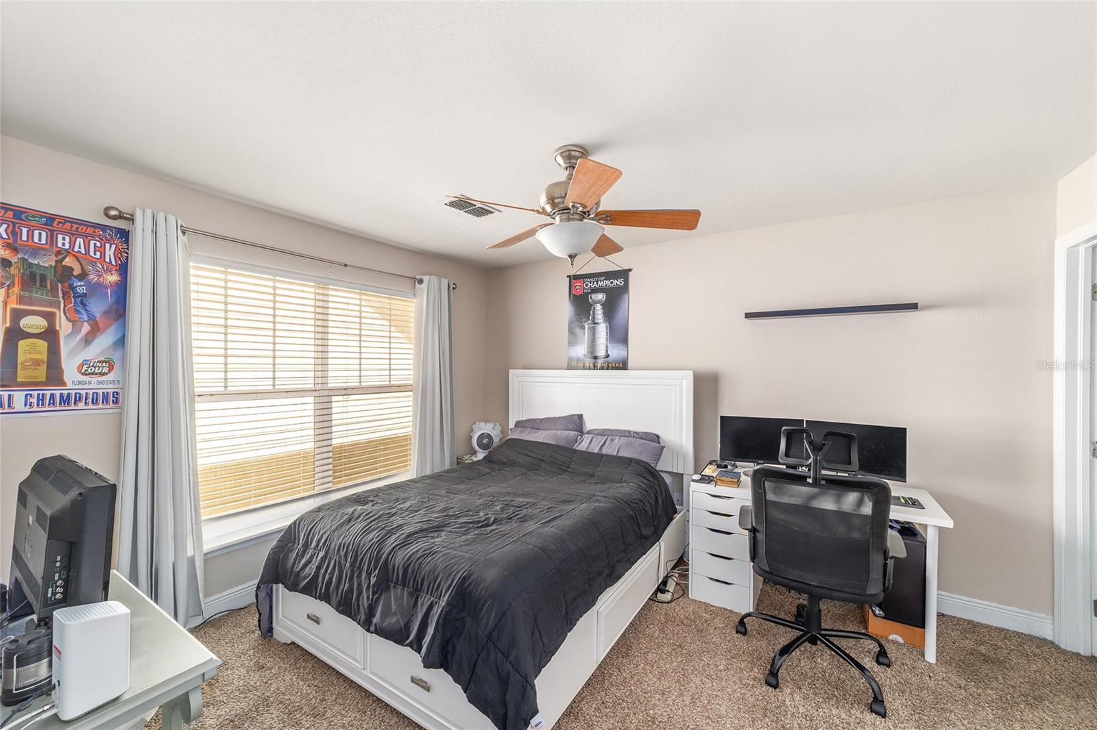 Image 16 of 32 For 1500 4th Avenue 310