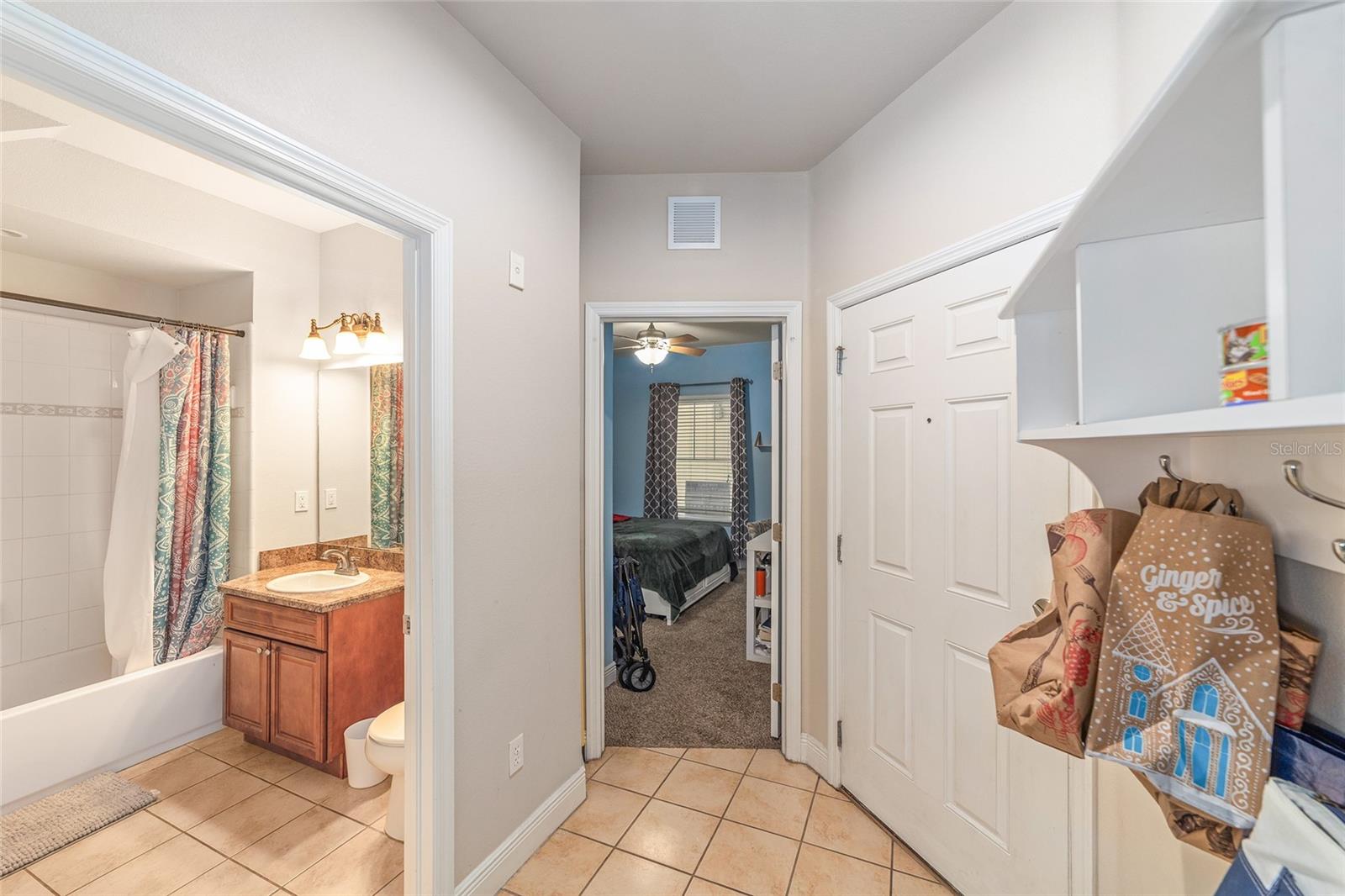 Image 23 of 32 For 1500 4th Avenue 310