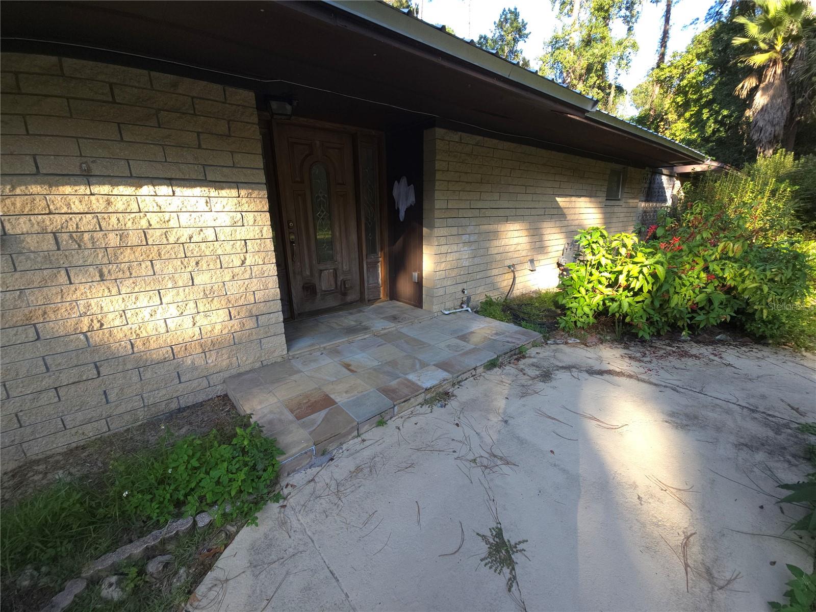 Image 31 of 70 For 6706 18 Avenue