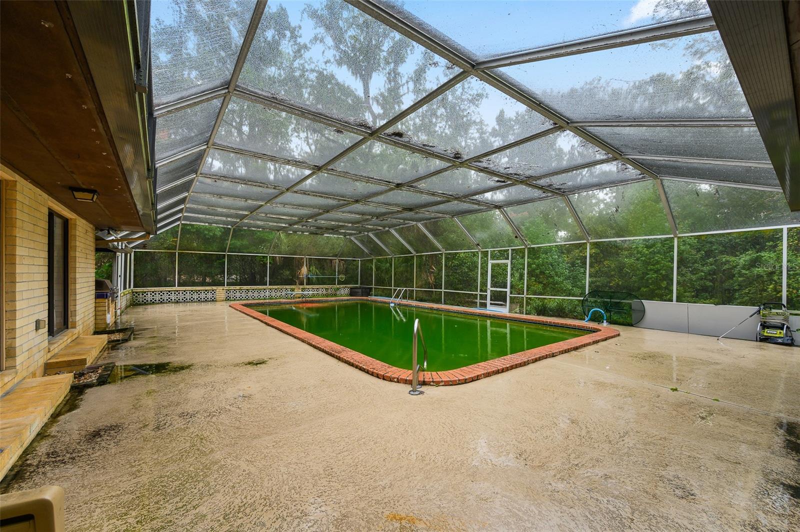 Image 45 of 70 For 6706 18 Avenue