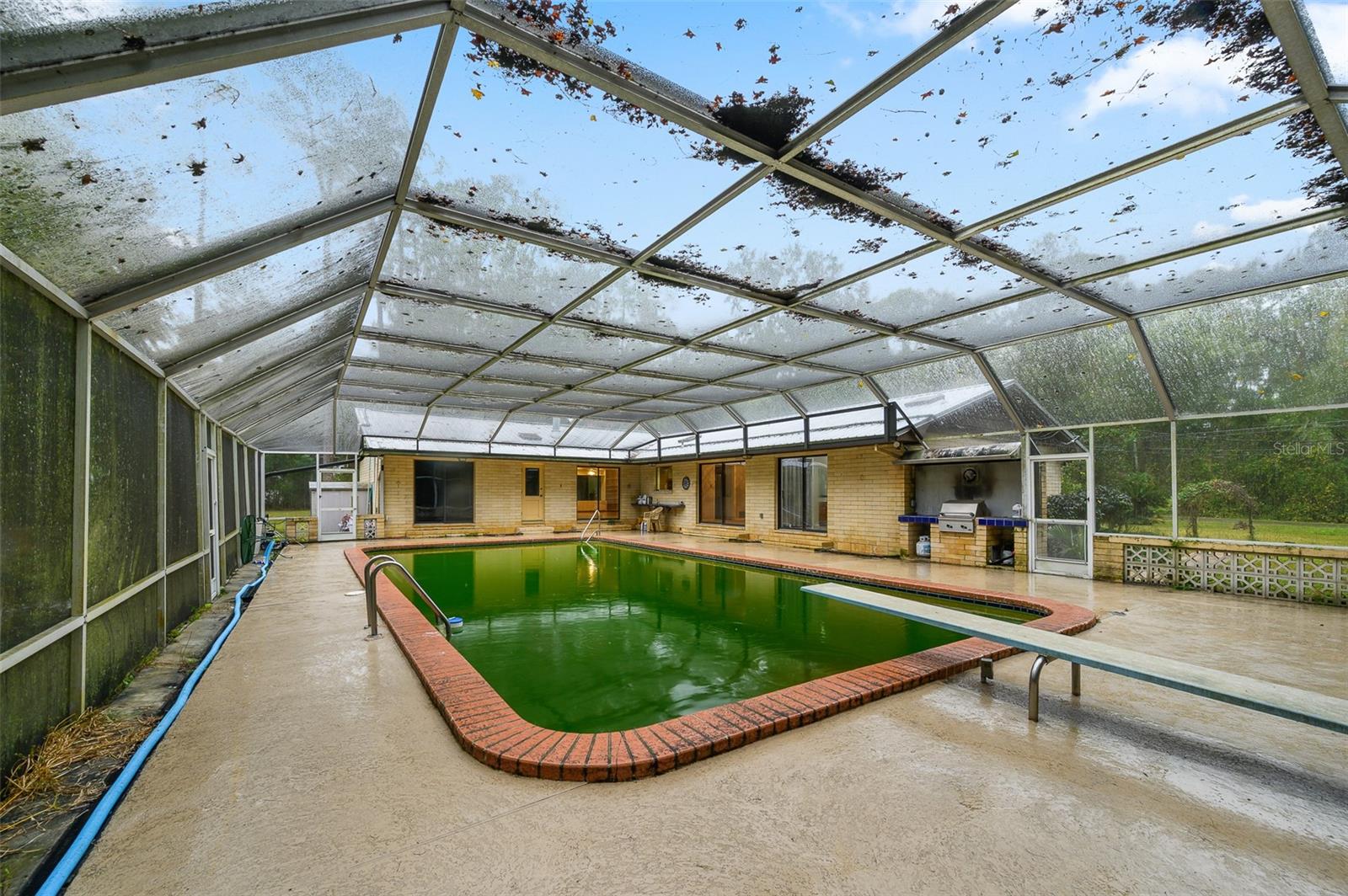 Image 49 of 70 For 6706 18 Avenue