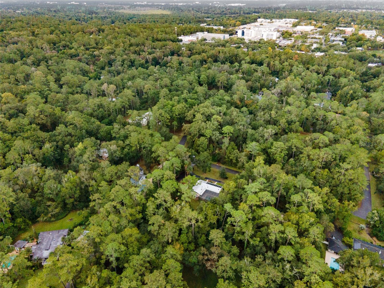 Image 64 of 70 For 6706 18 Avenue