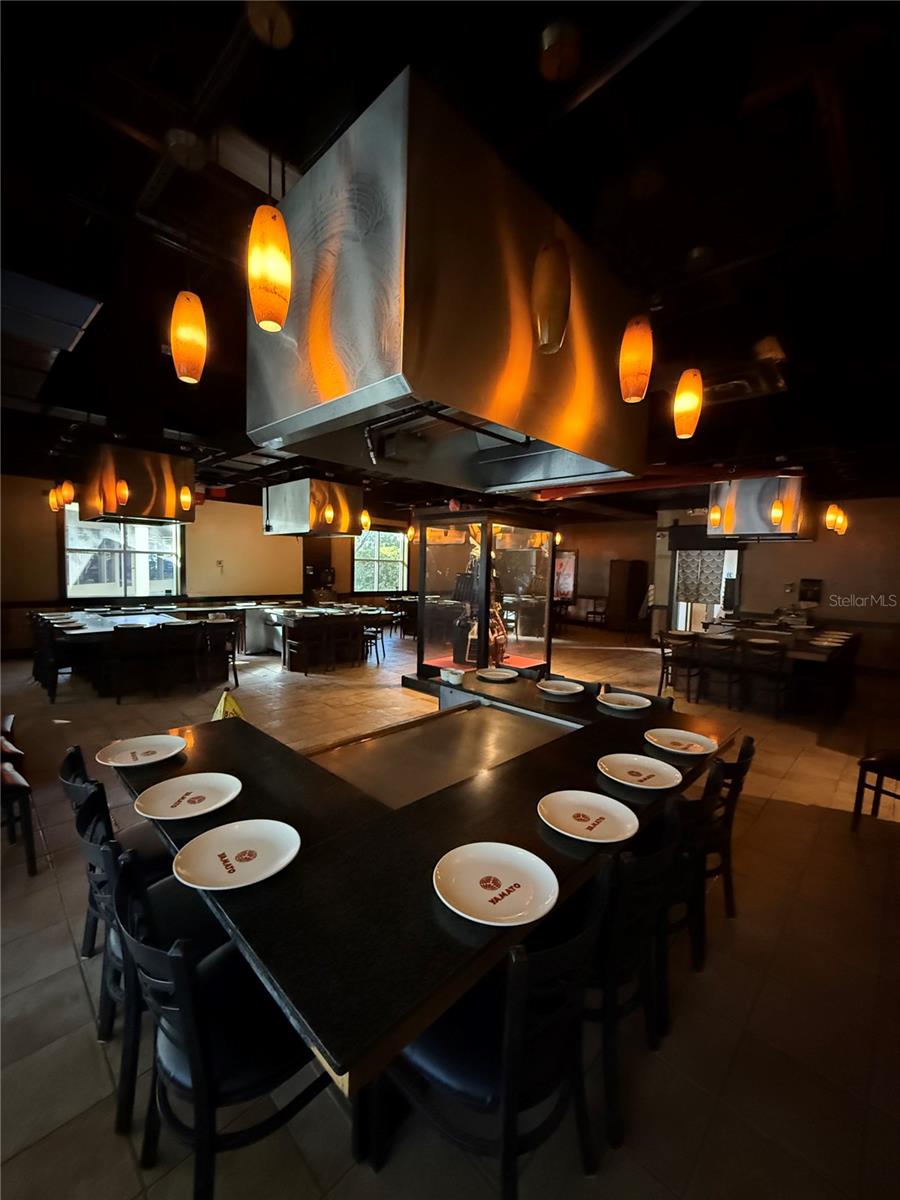 Image 4 of 8 For 526 60th Street