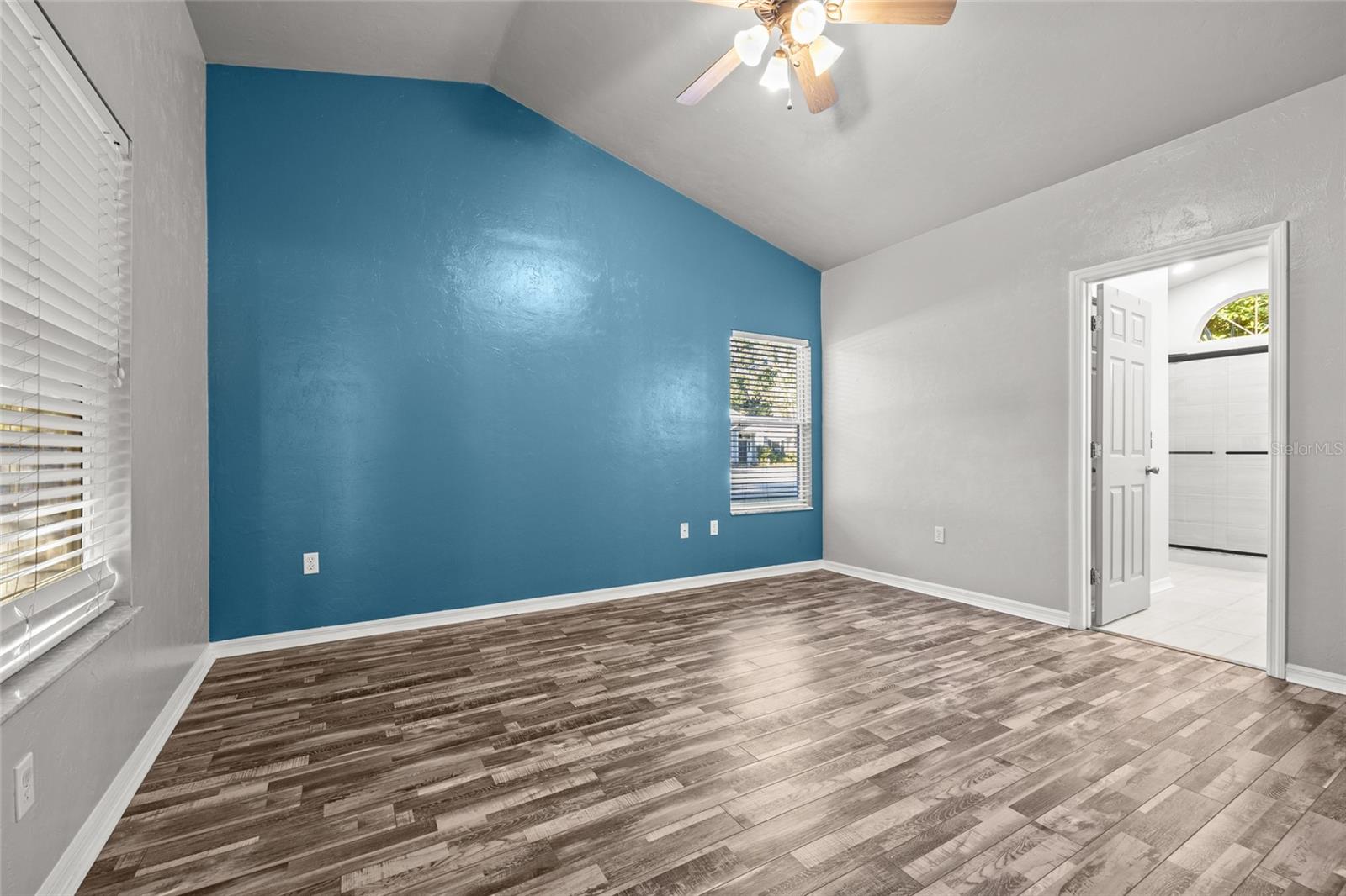 Image 18 of 37 For 8045 63rd Lane