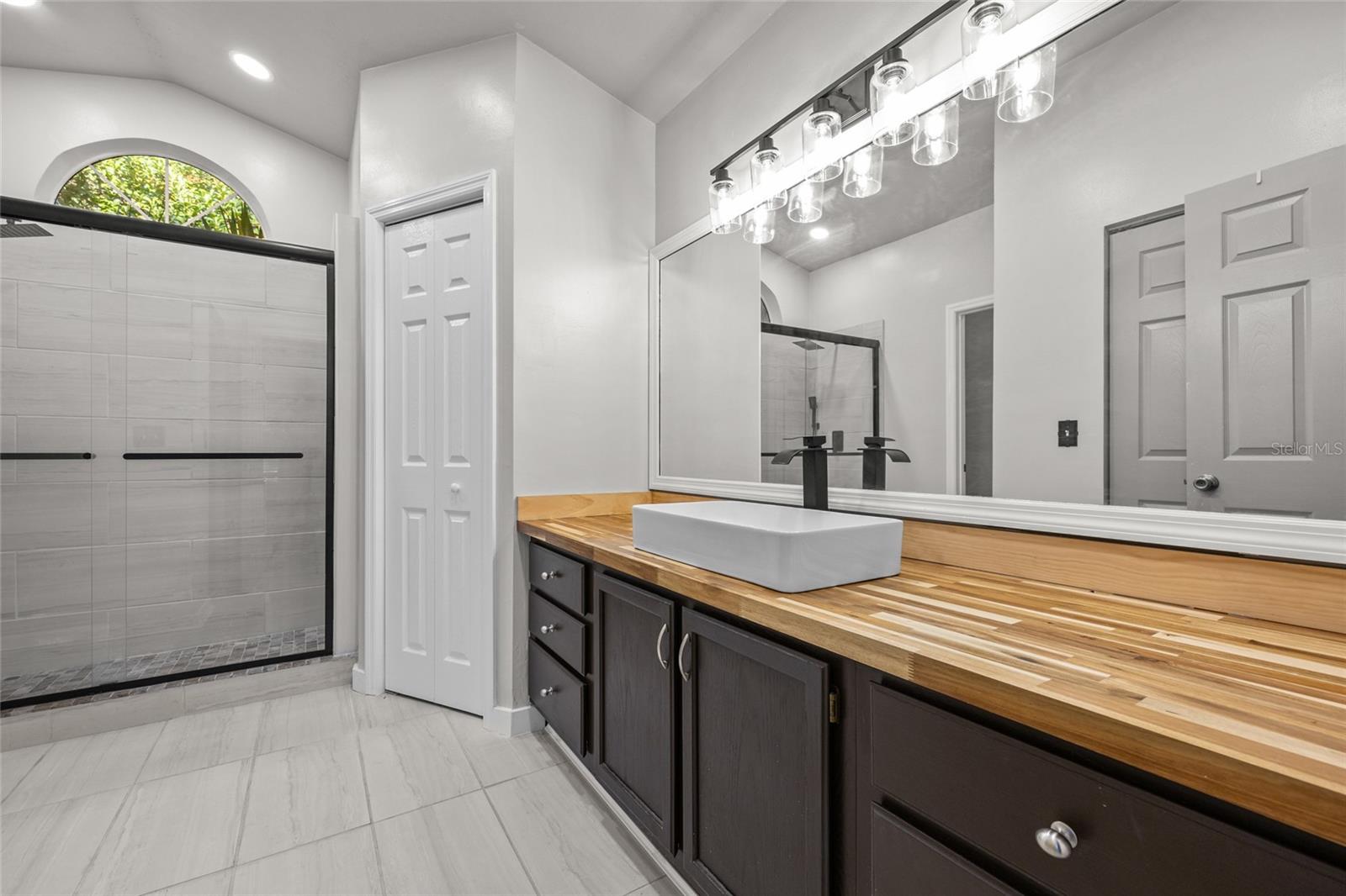 Image 20 of 37 For 8045 63rd Lane