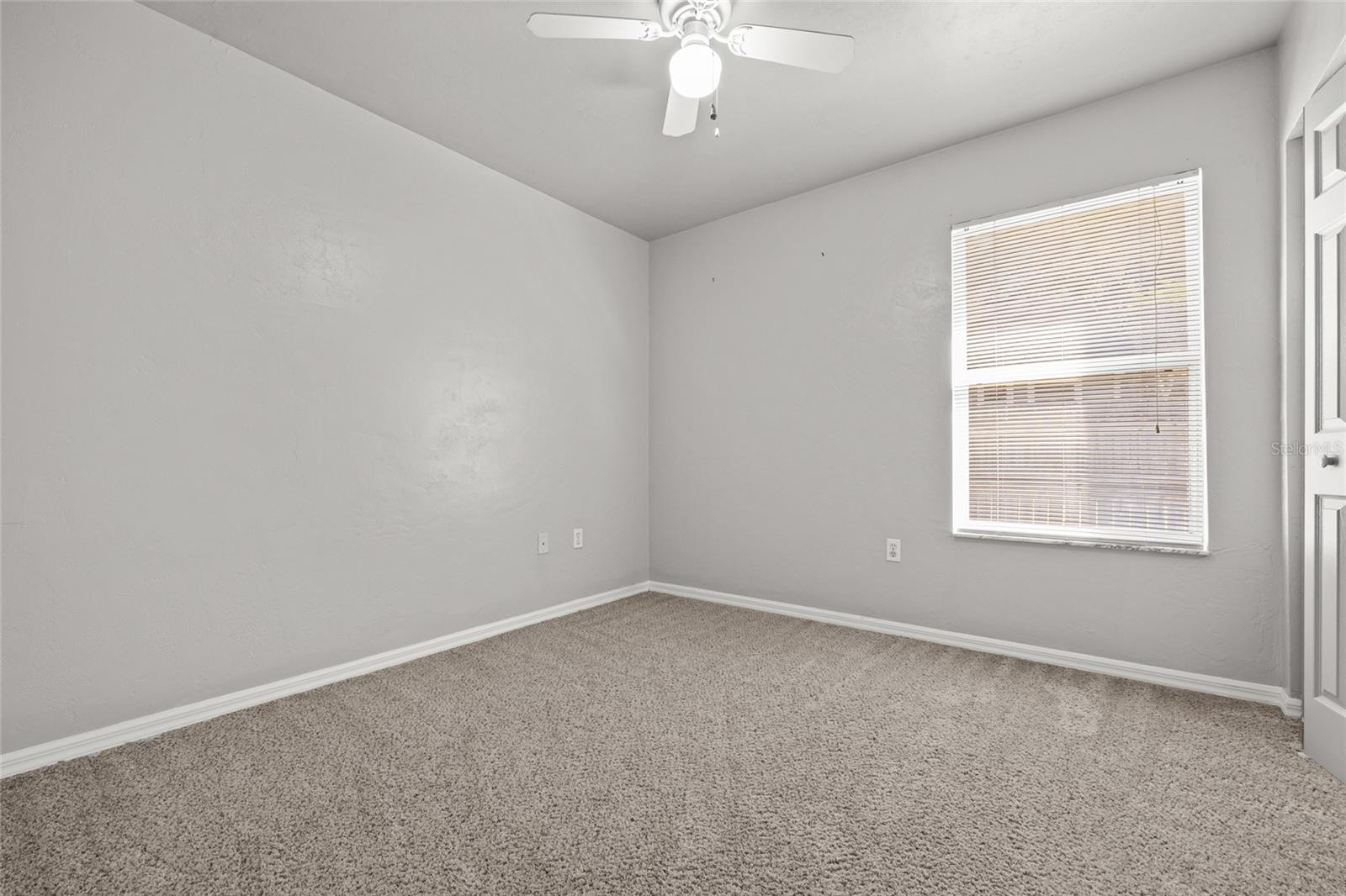 Image 22 of 37 For 8045 63rd Lane