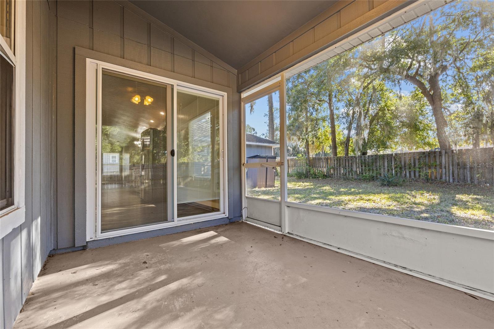 Image 29 of 37 For 8045 63rd Lane