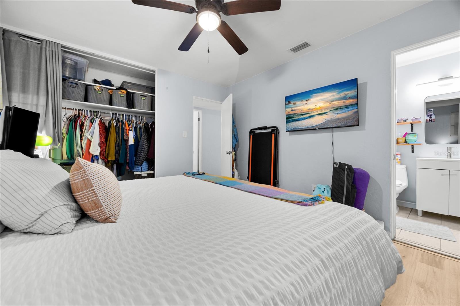 Image 10 of 21 For 2418 12th Street