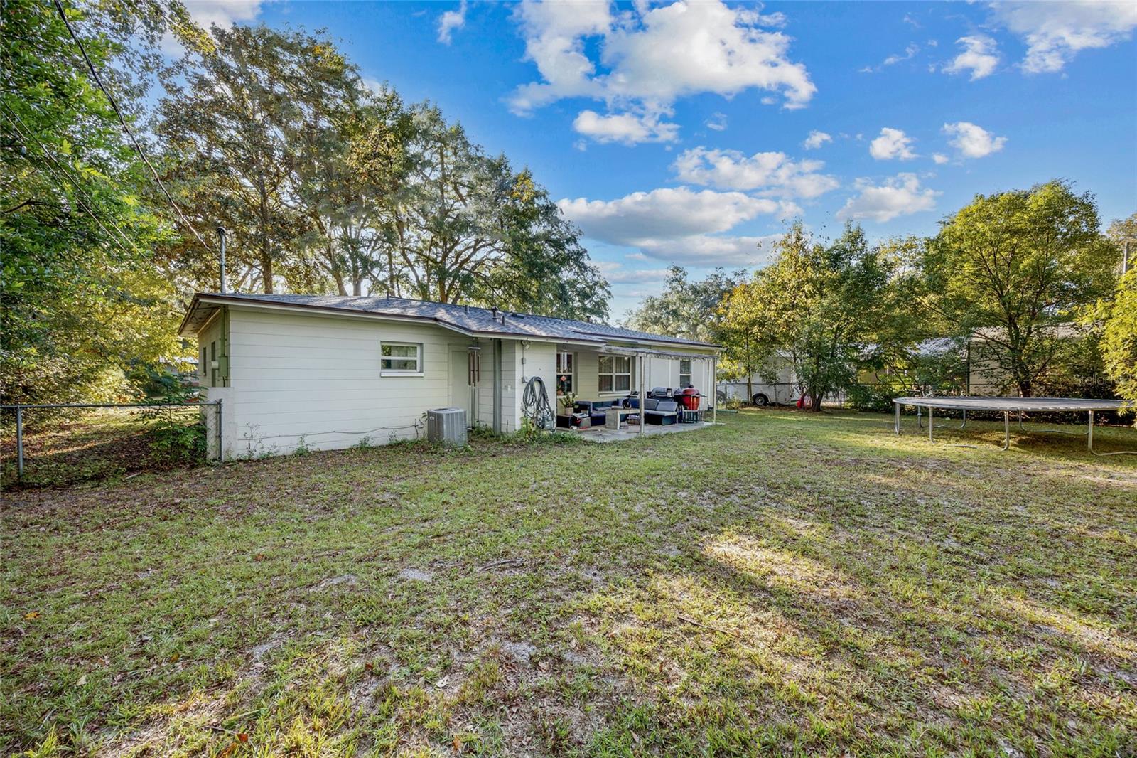 Image 19 of 21 For 2418 12th Street