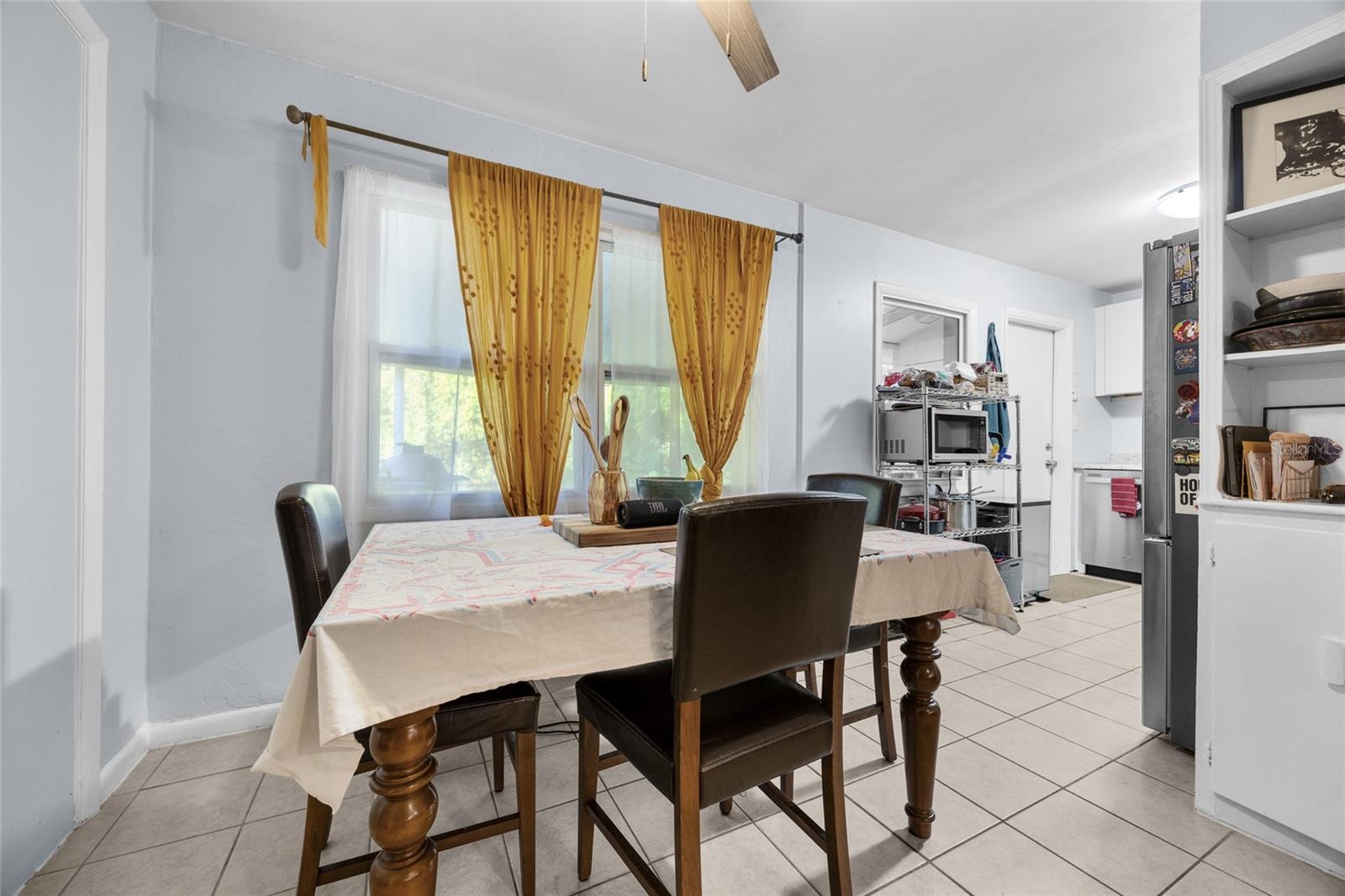 Image 7 of 21 For 2418 12th Street