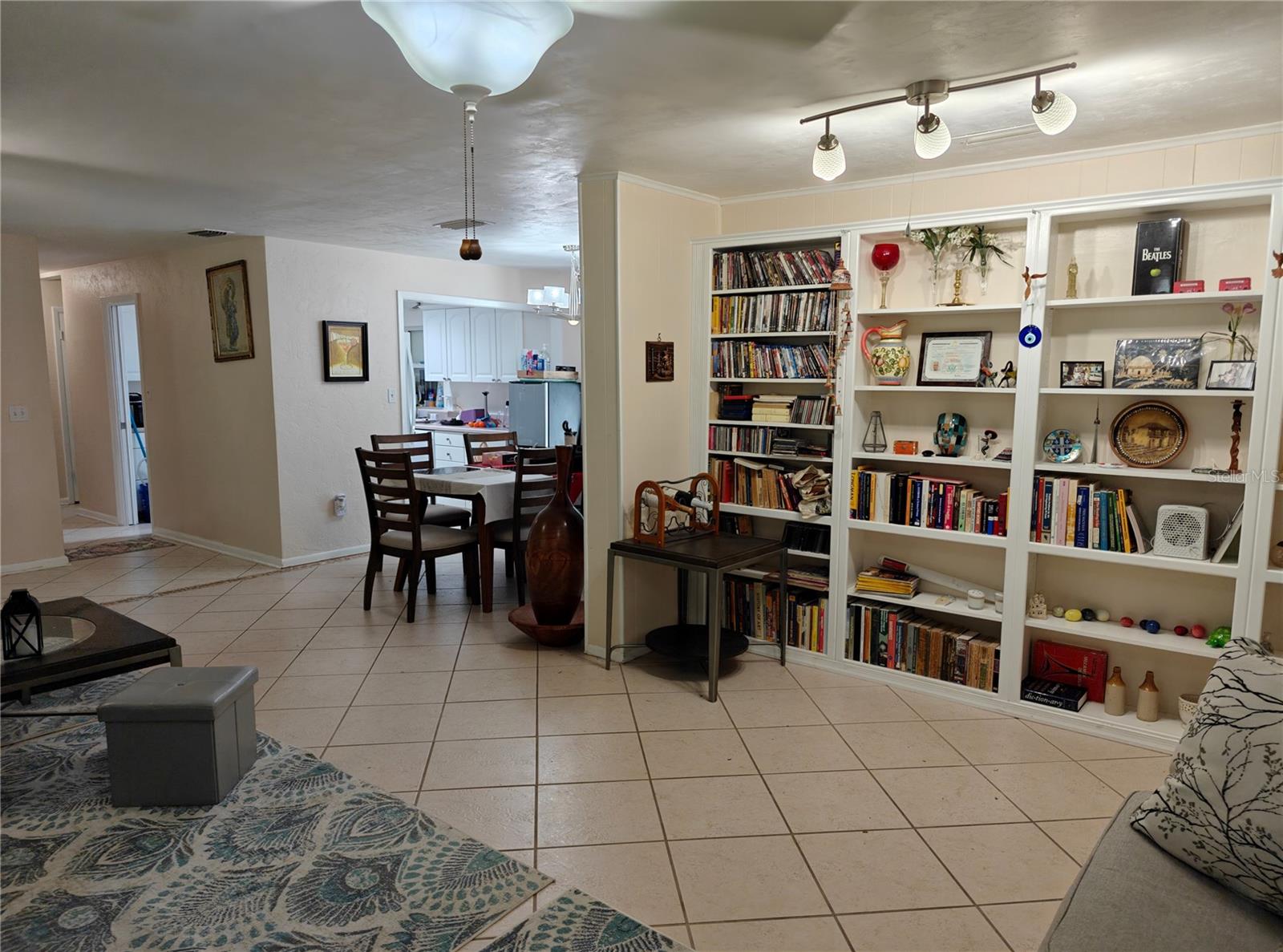 Image 5 of 19 For 2305 Nw 48th Terrace W
