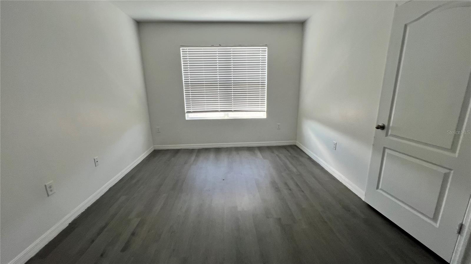 Image 7 of 15 For 626 Squires Grove Drive