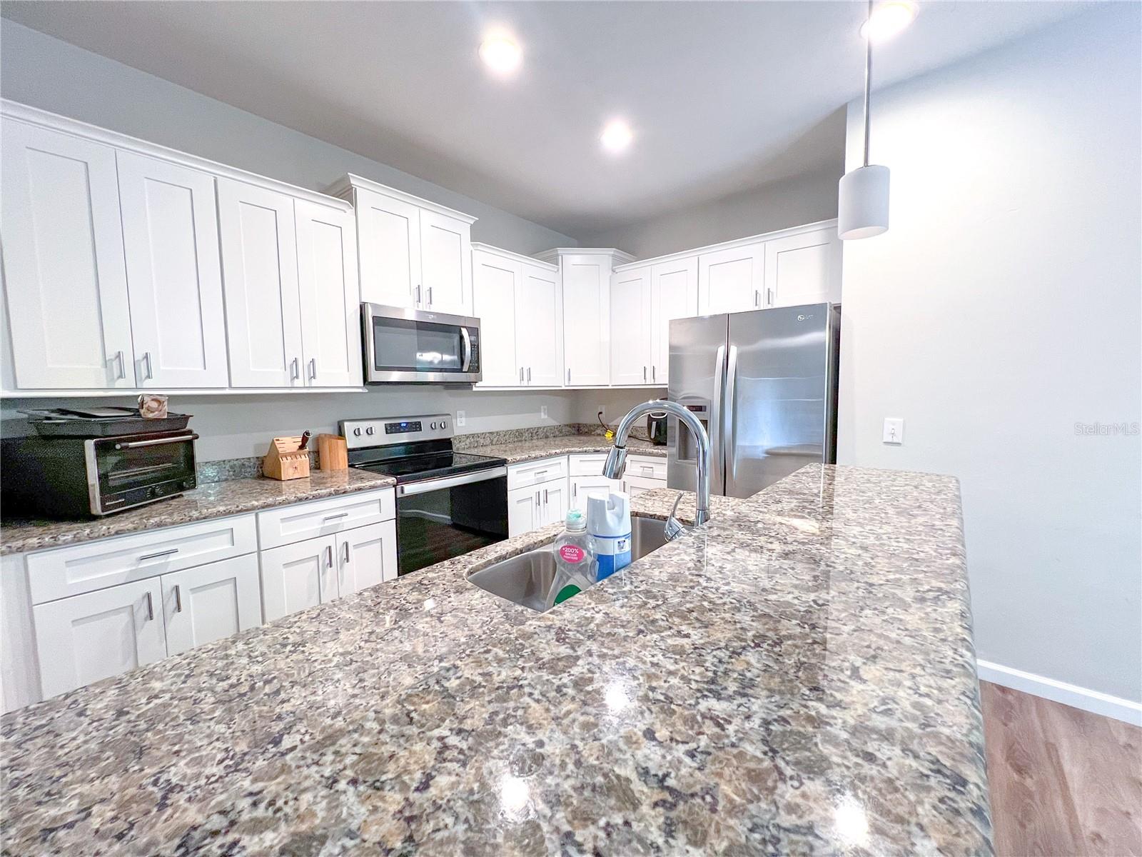 Image 7 of 13 For 7348 47th Way