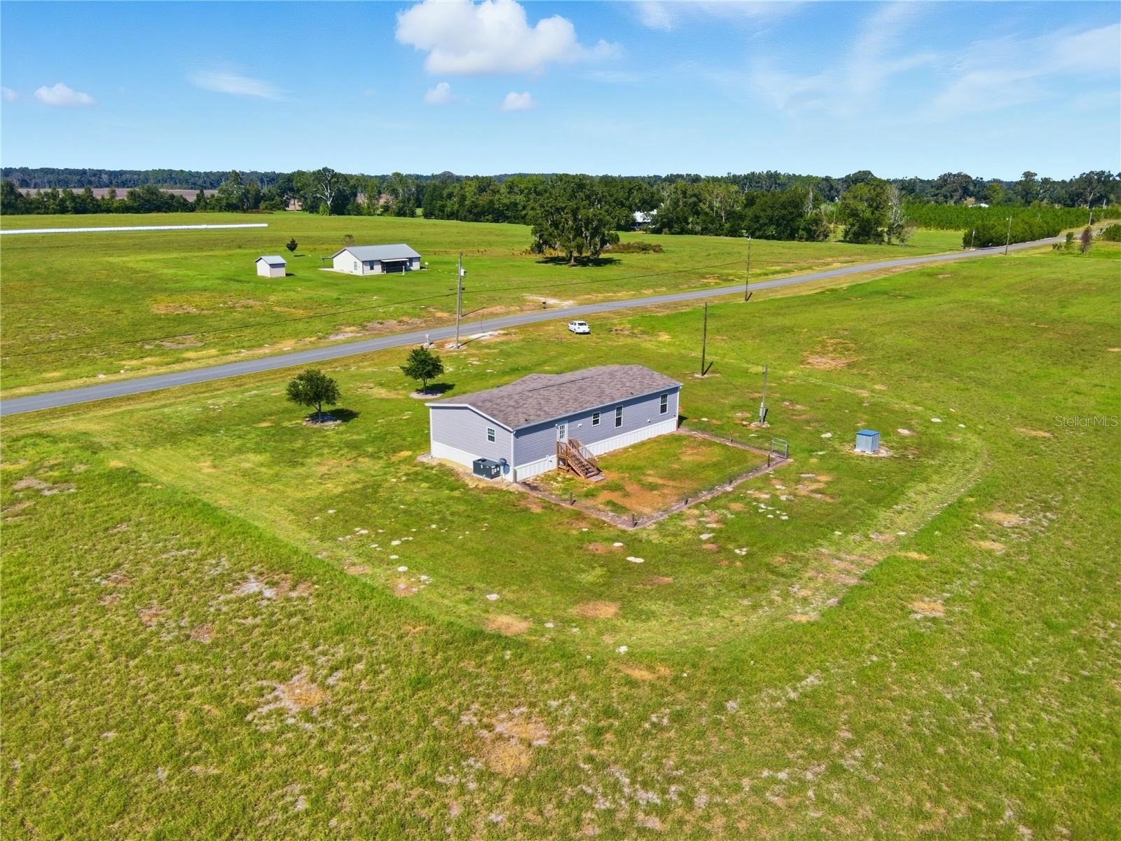 Image 10 of 41 For 9870 62nd Court