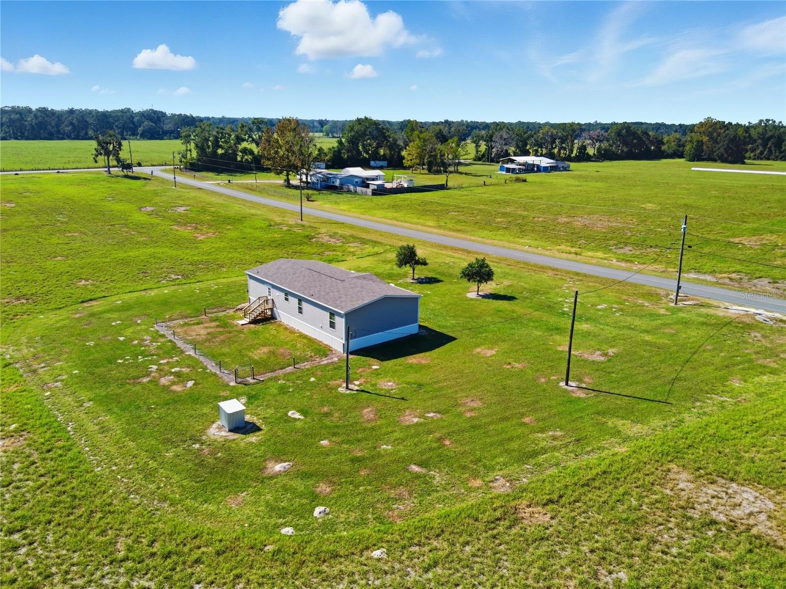 Image 8 of 41 For 9870 62nd Court