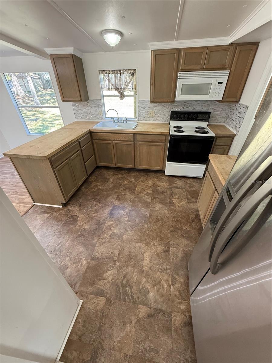 Image 11 of 18 For 2414 121st Avenue