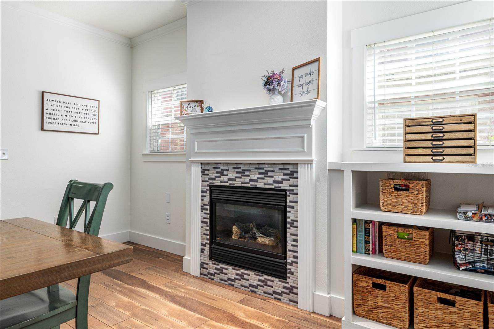 Image 23 of 81 For 12837 1st Place