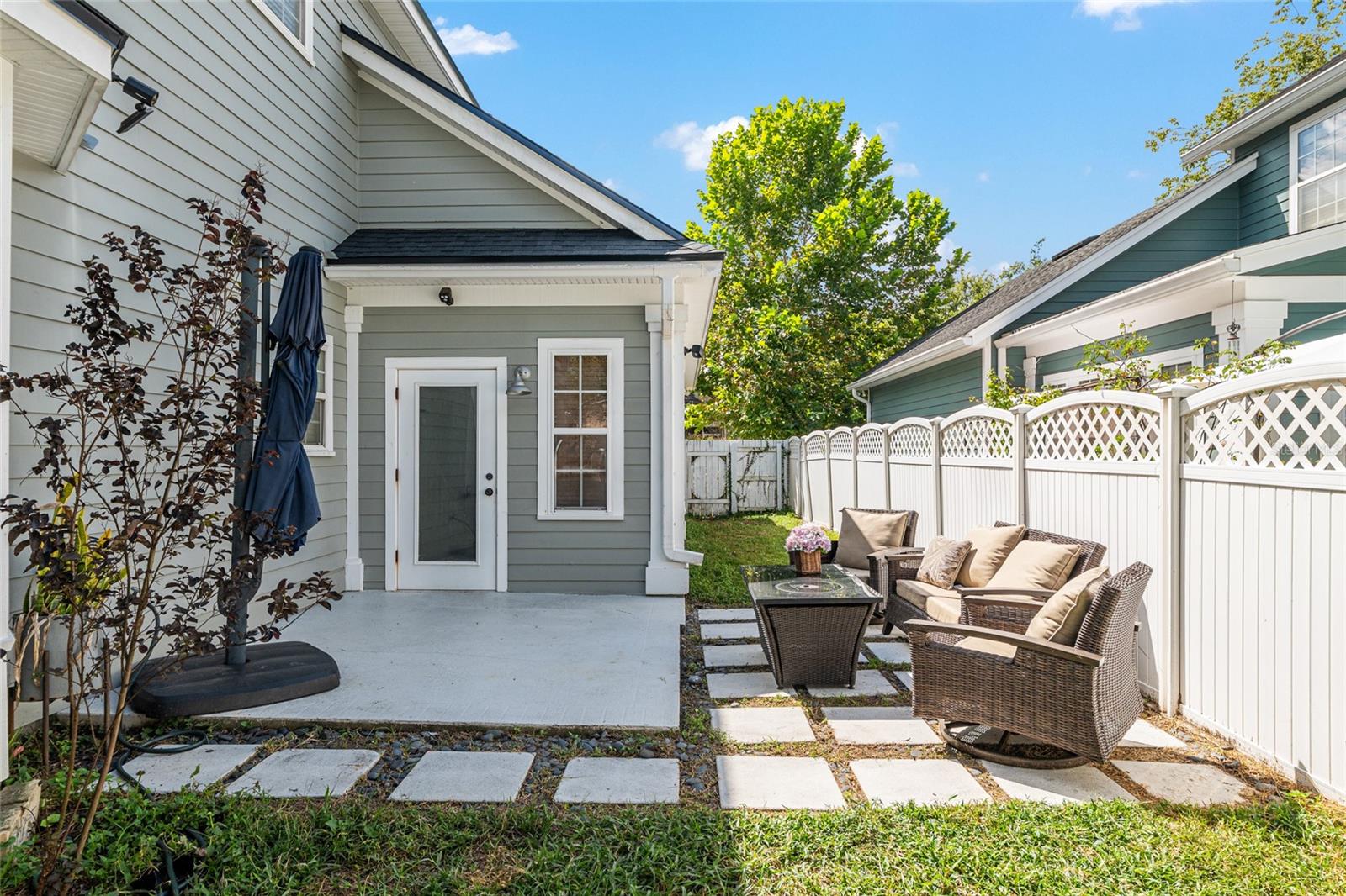 Image 44 of 81 For 12837 1st Place