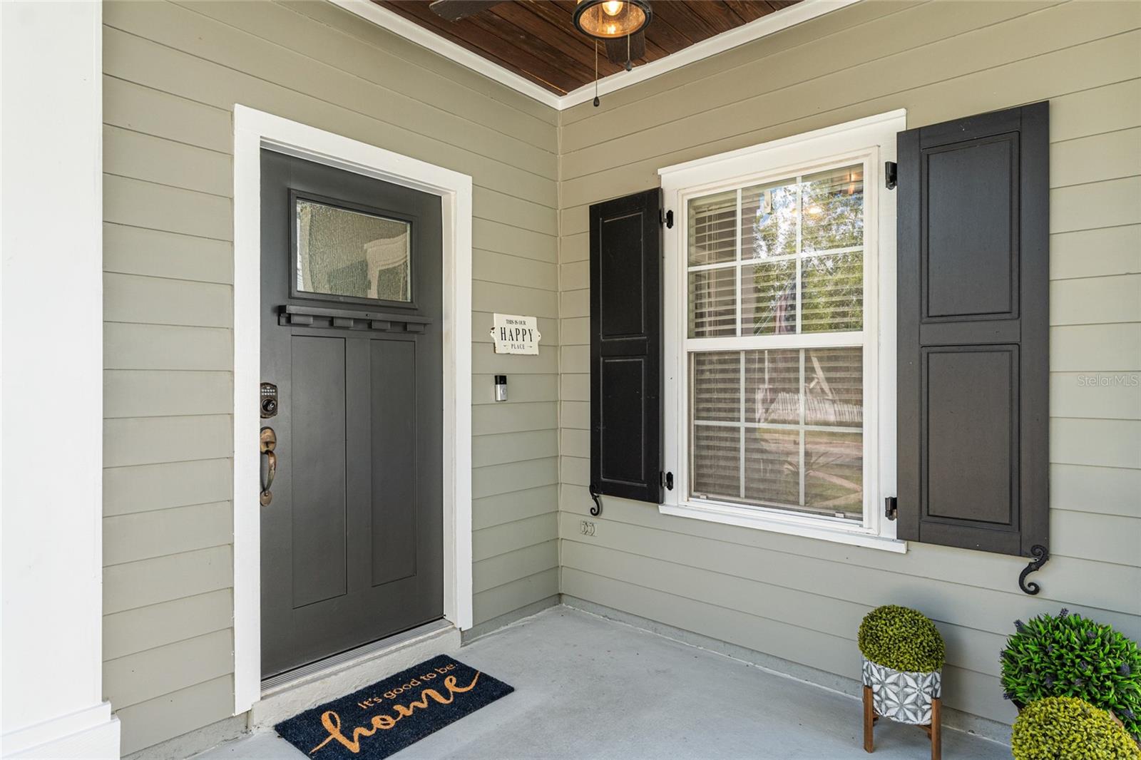 Image 6 of 81 For 12837 1st Place