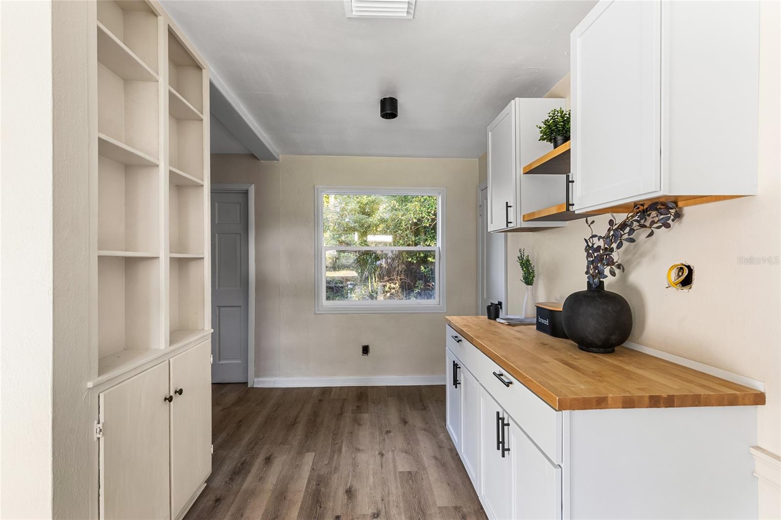 Image 11 of 22 For 3425 3rd Street